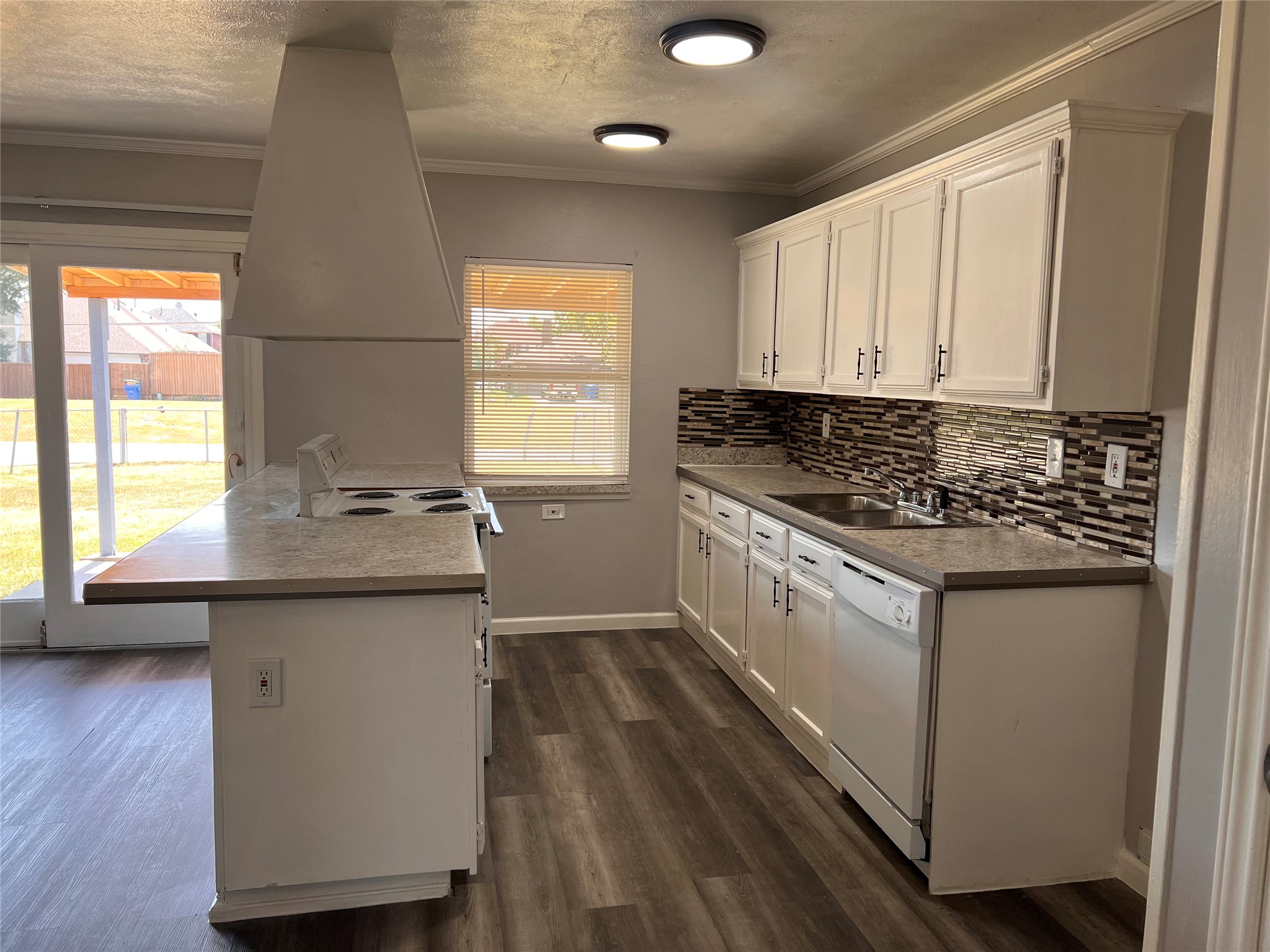 8506 Woodside Road Rowlett TX 75088