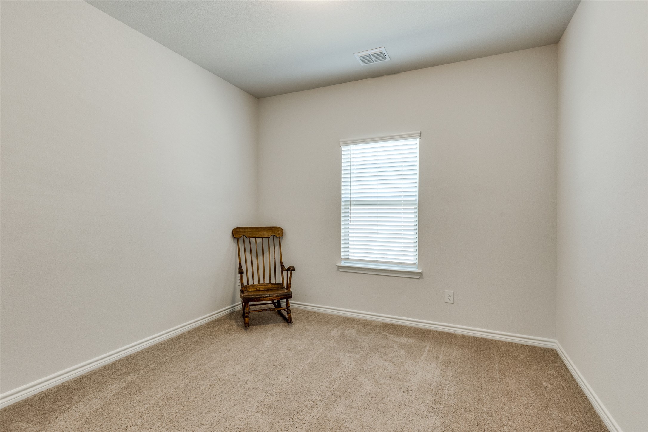 672 Harris Ridge Drive Arlington TX 76002