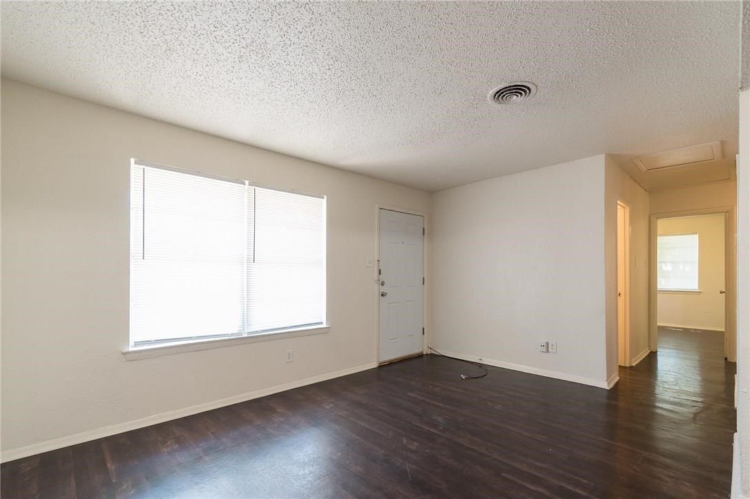 2045 Avis Circle Mesquite TX 75149