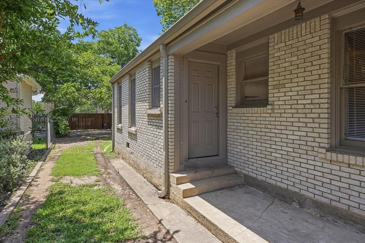 4617 Lafayette Avenue Fort Worth TX 76107