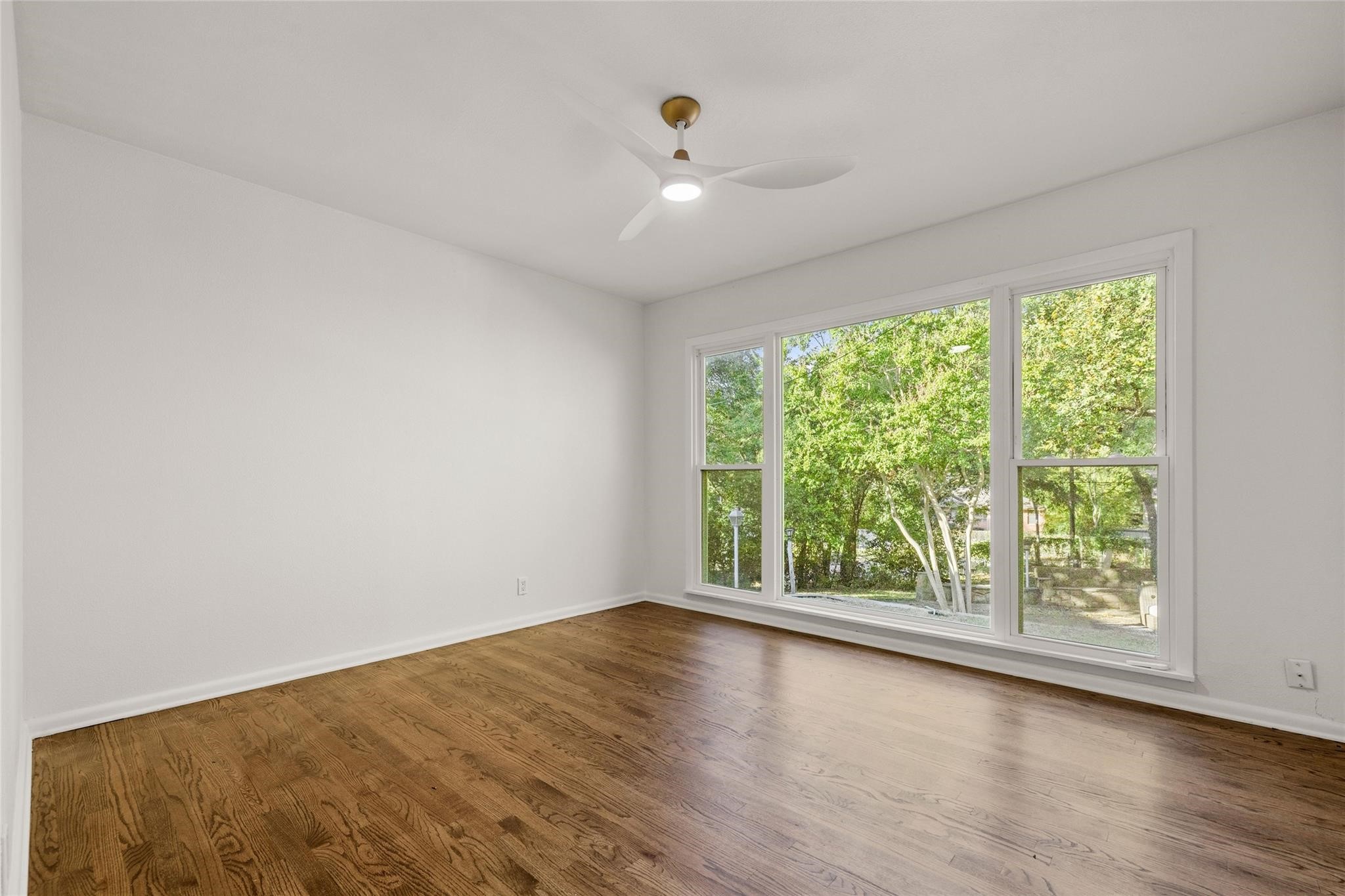 7323 Daingerfield Drive Dallas TX 75227