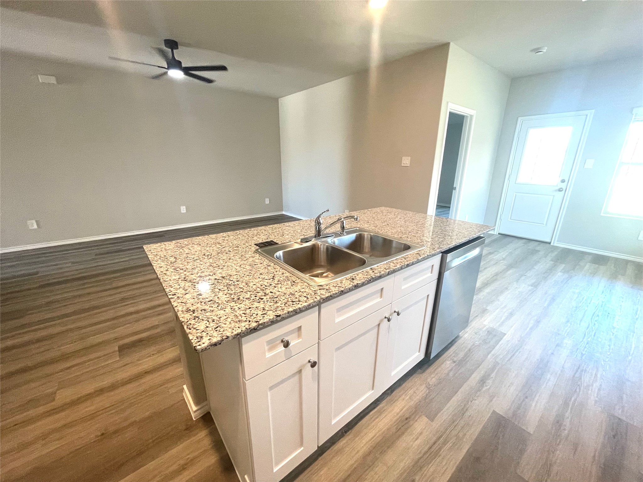 5552 Rollins Drive Krum TX 76249