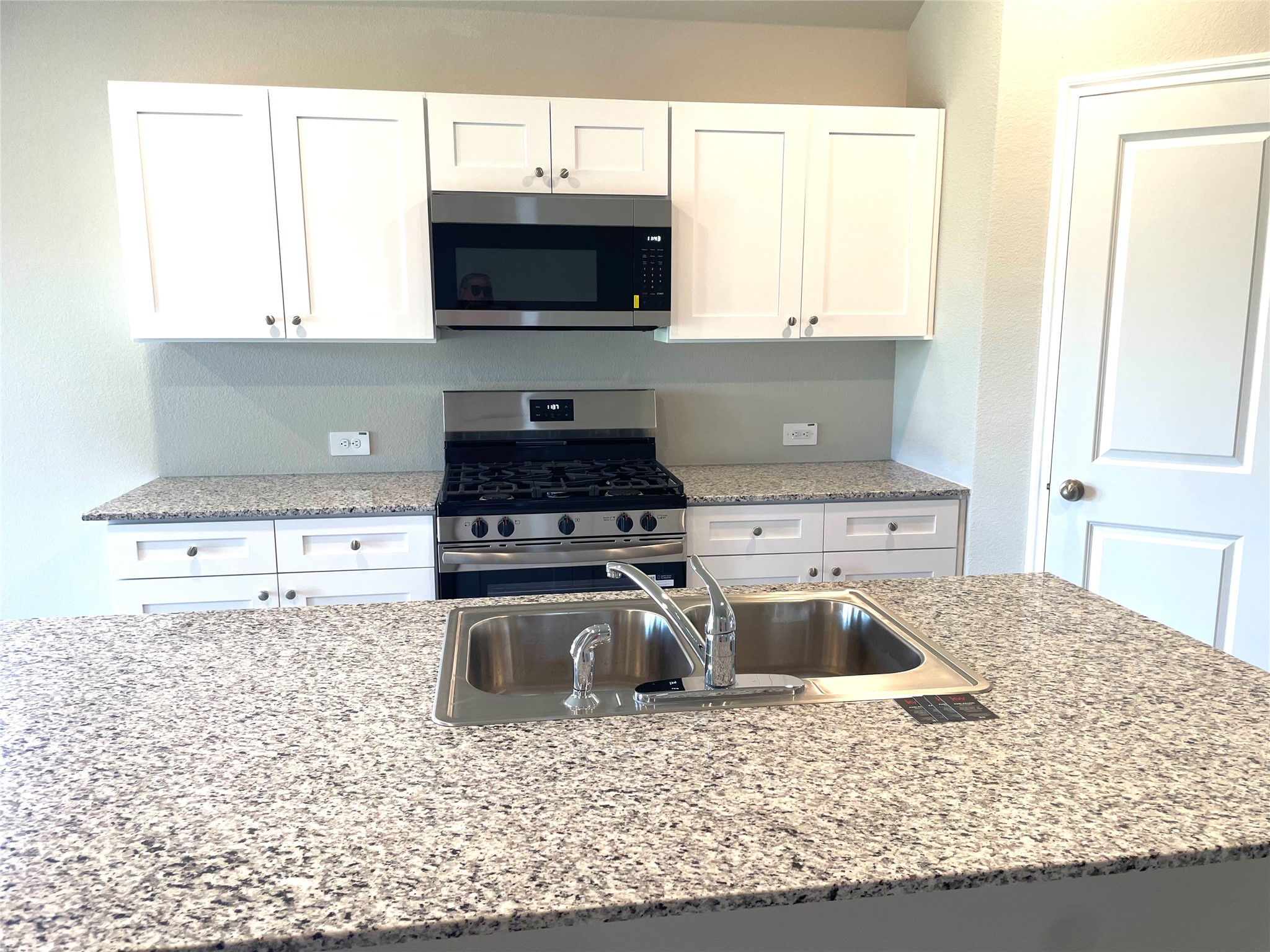 5552 Rollins Drive Krum TX 76249