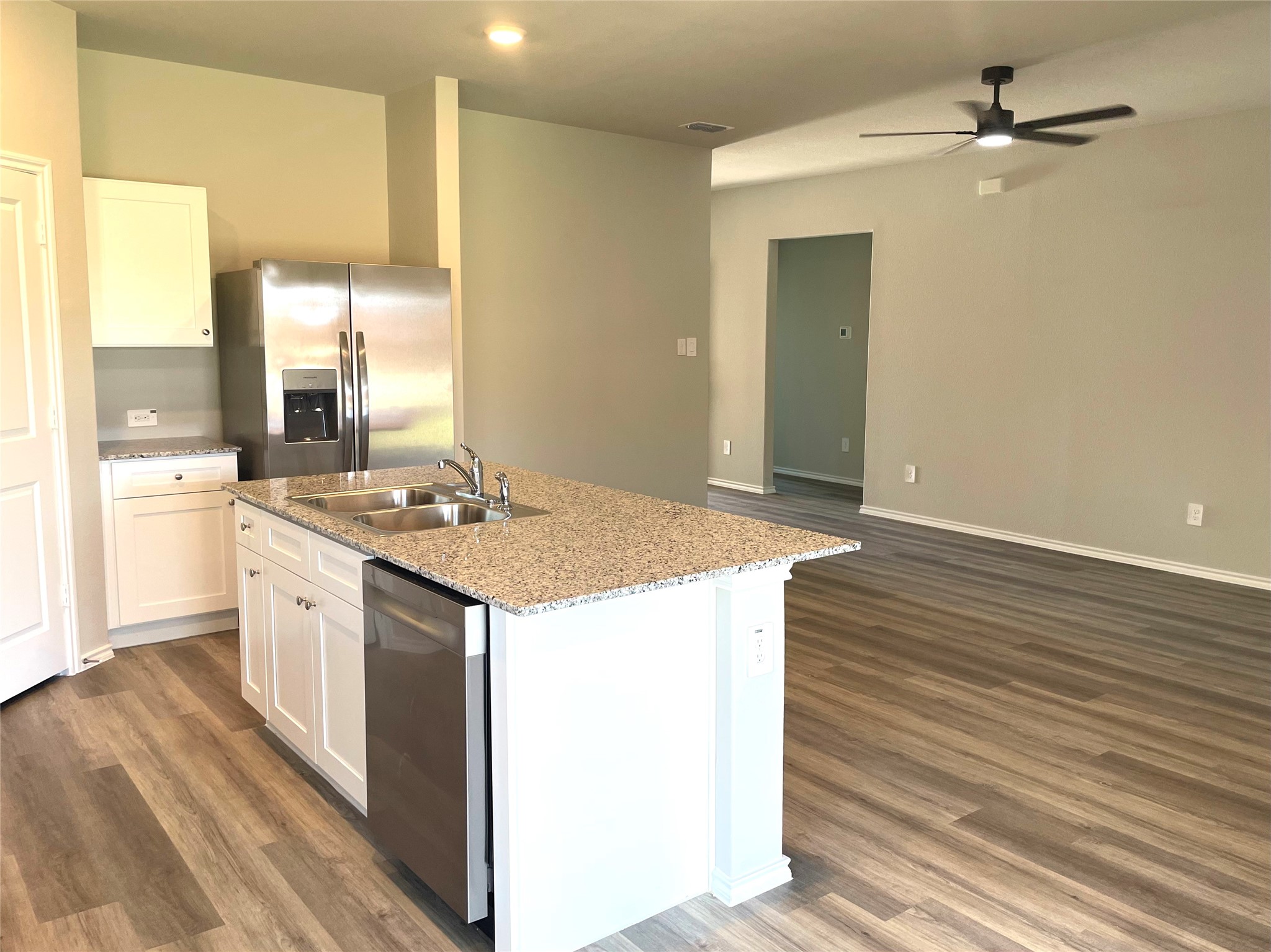 5552 Rollins Drive Krum TX 76249