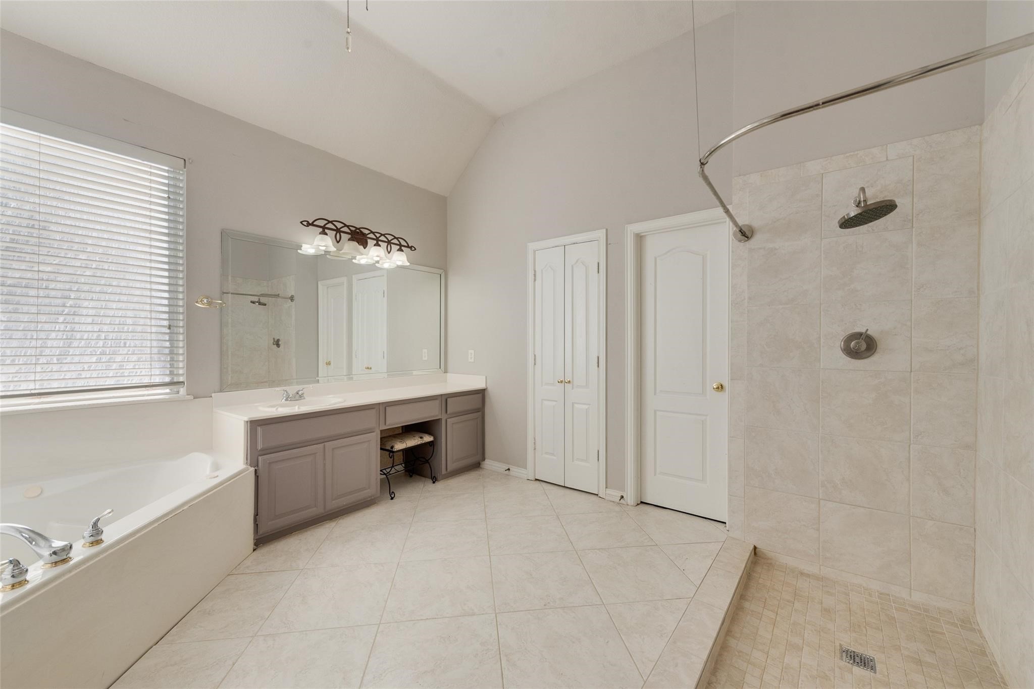 6908 Eagle Vail Drive Plano TX 75093