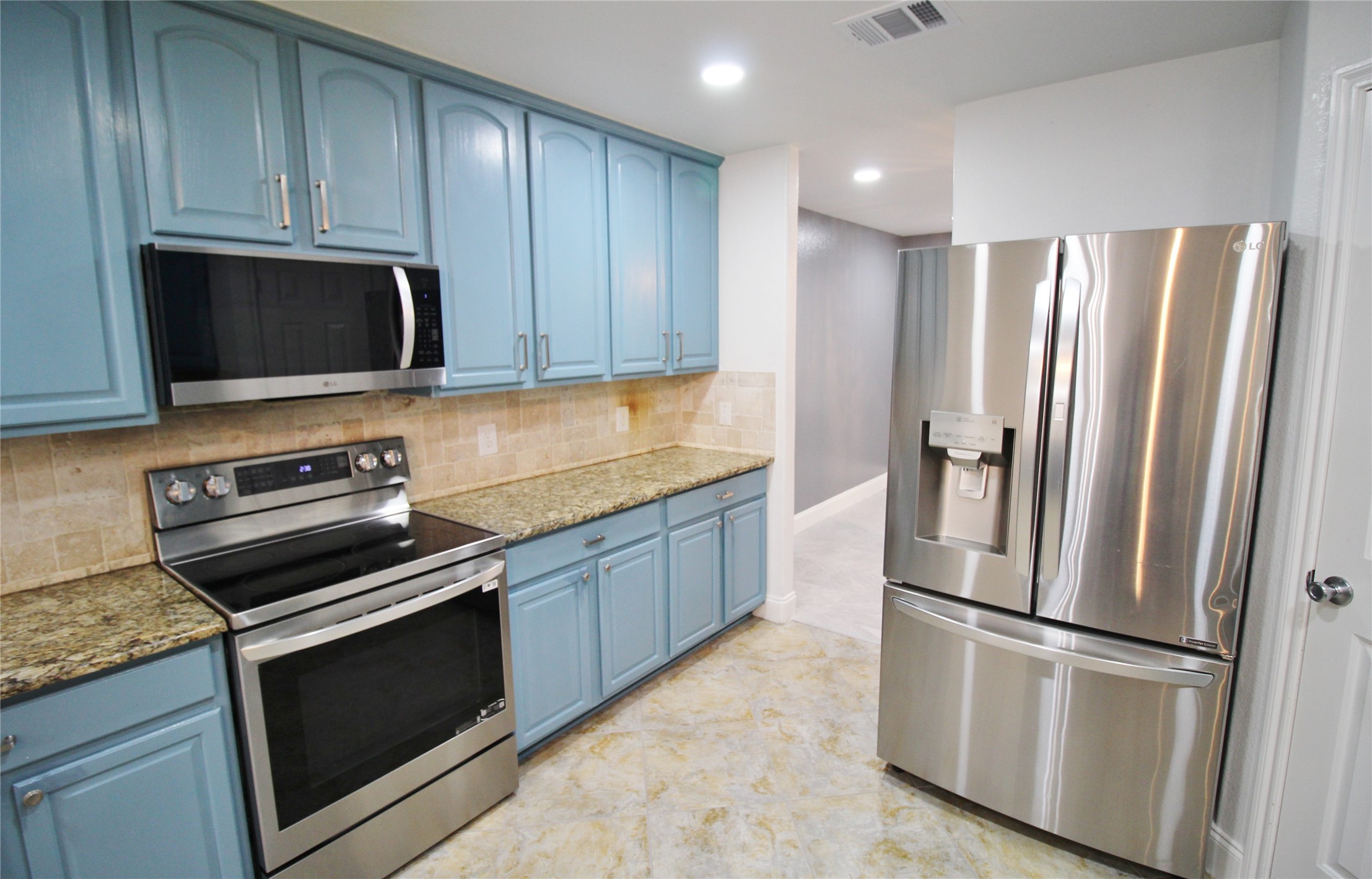 928 Oakcrest Drive Wylie TX 75098