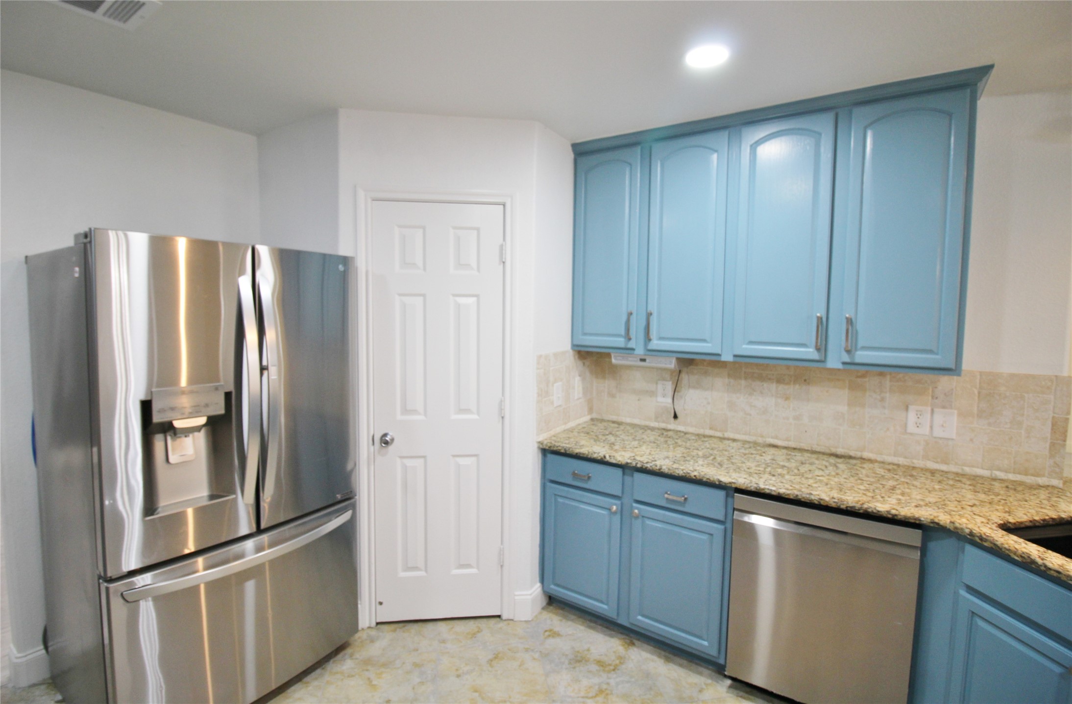 928 Oakcrest Drive Wylie TX 75098