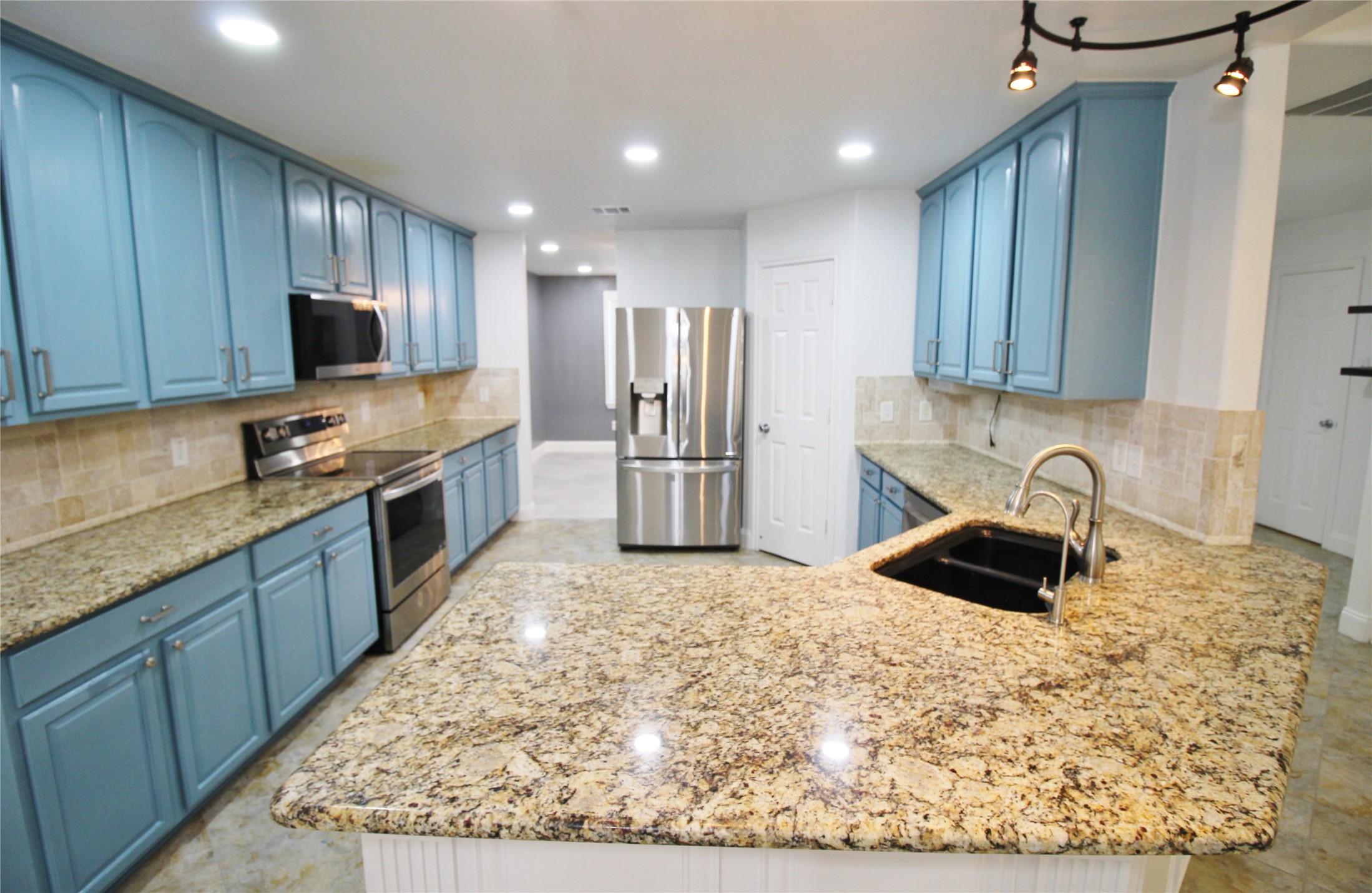 928 Oakcrest Drive Wylie TX 75098