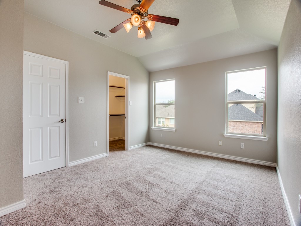 1208 Boxwood Drive Crowley TX 76036