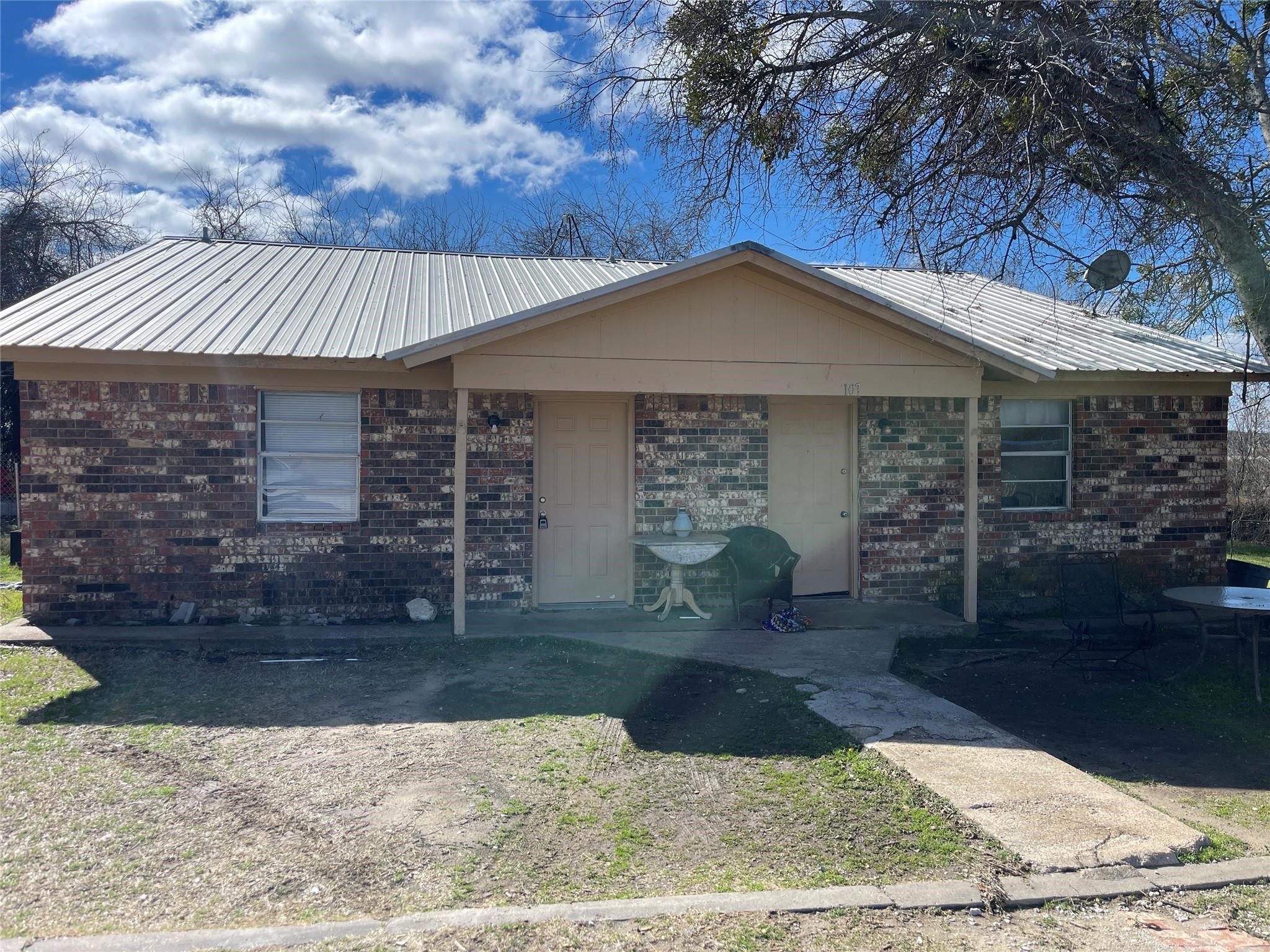 105 Effie Lane Weatherford TX 76088