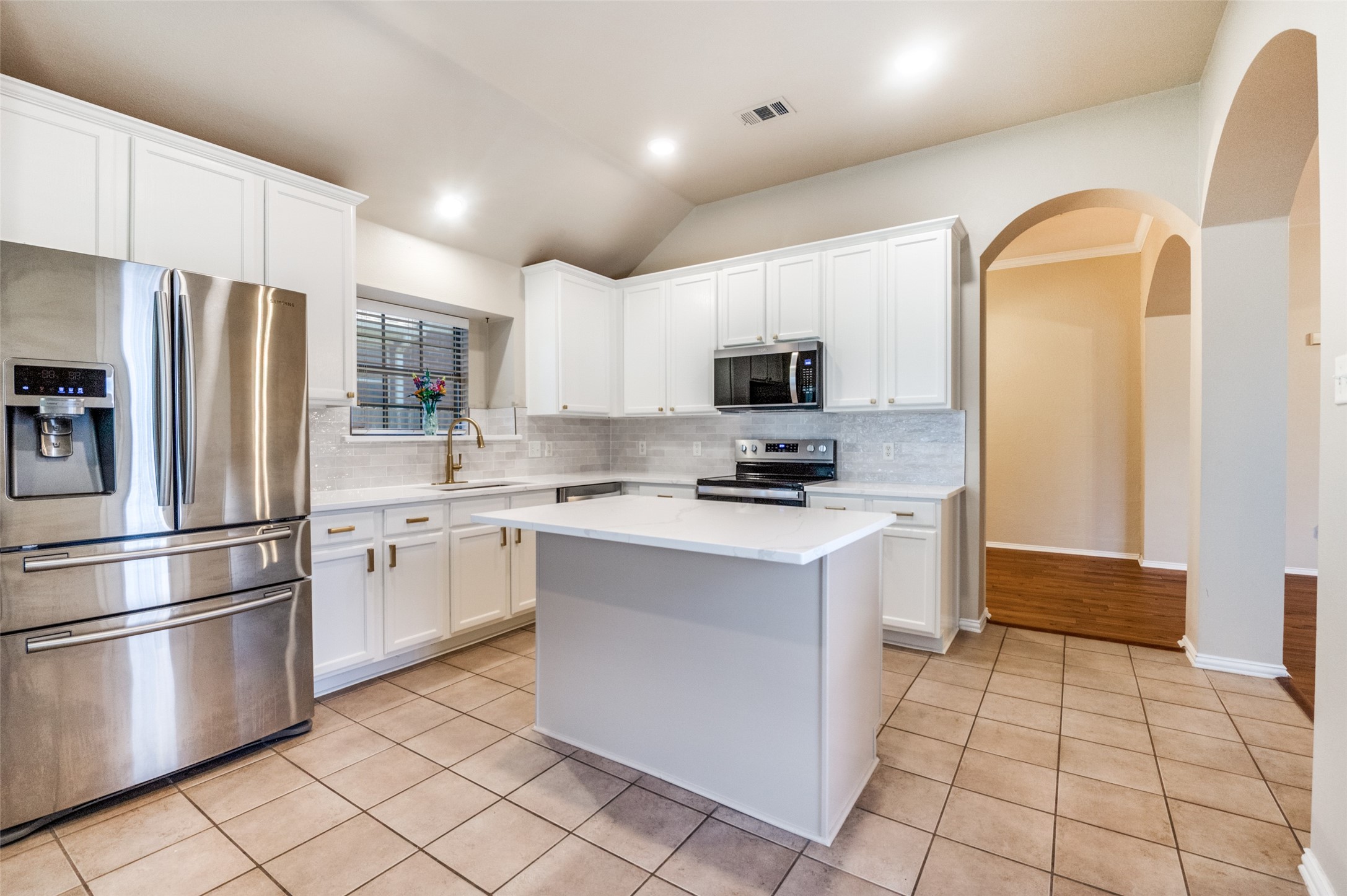 1312 Bramble Lane Mansfield TX 76063