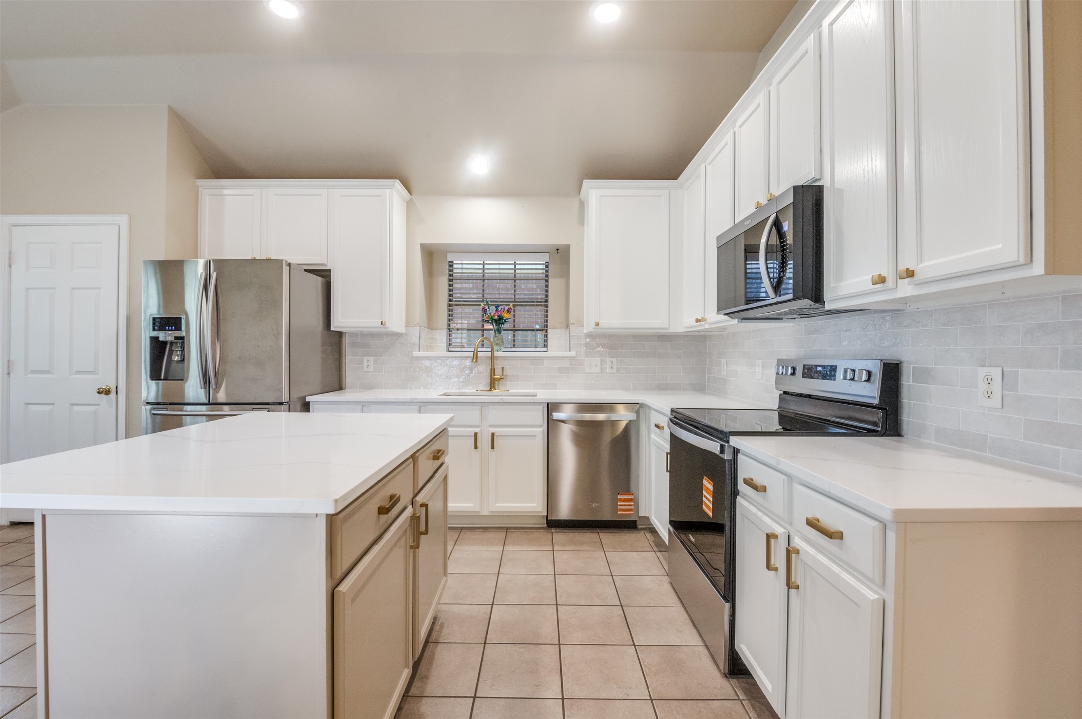 1312 Bramble Lane Mansfield TX 76063