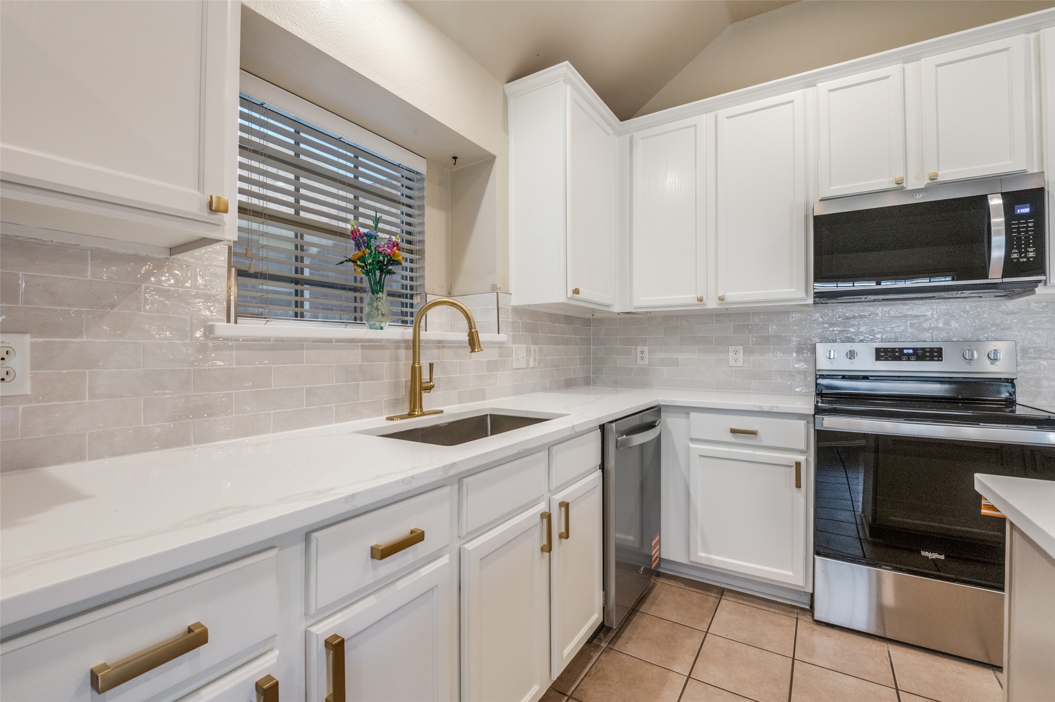 1312 Bramble Lane Mansfield TX 76063