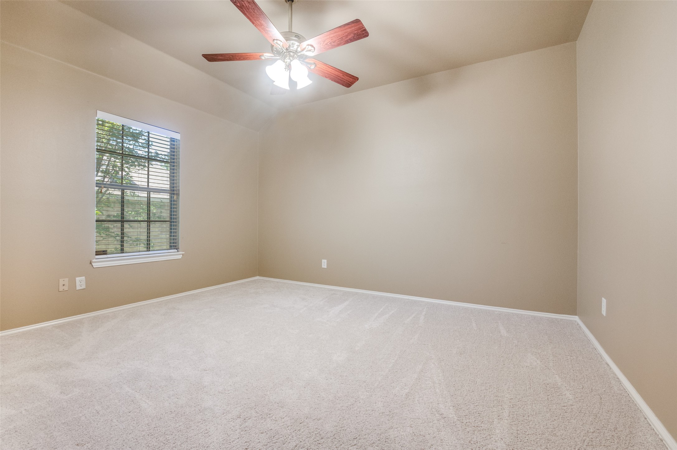 1312 Bramble Lane Mansfield TX 76063