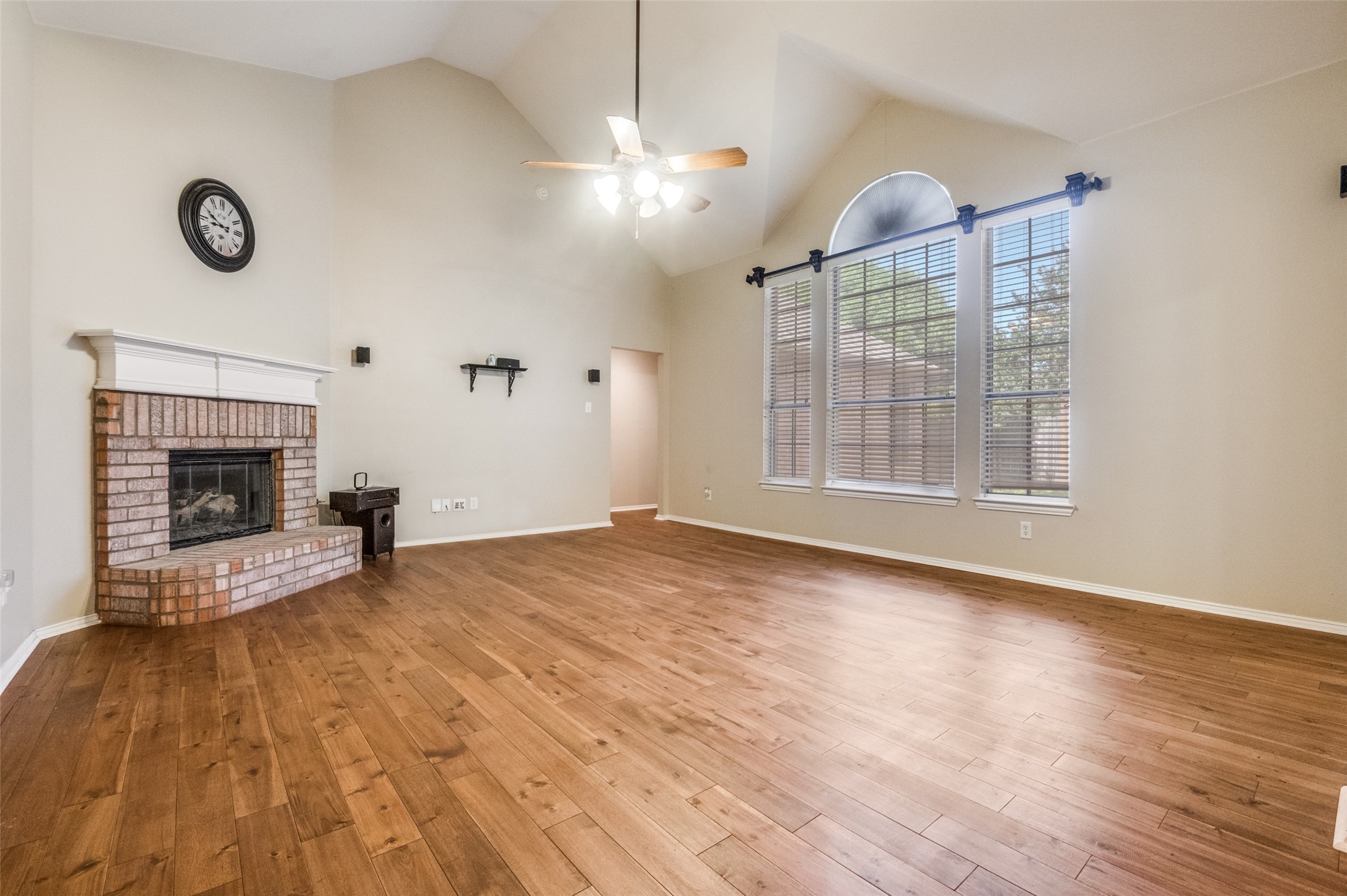 1312 Bramble Lane Mansfield TX 76063