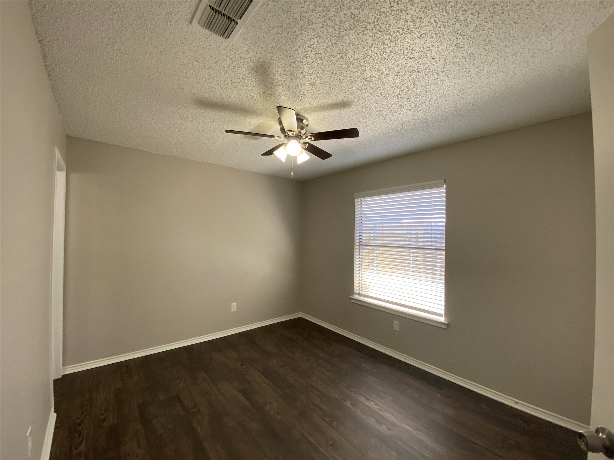6706 Crestmont Court Fort Worth TX 76133