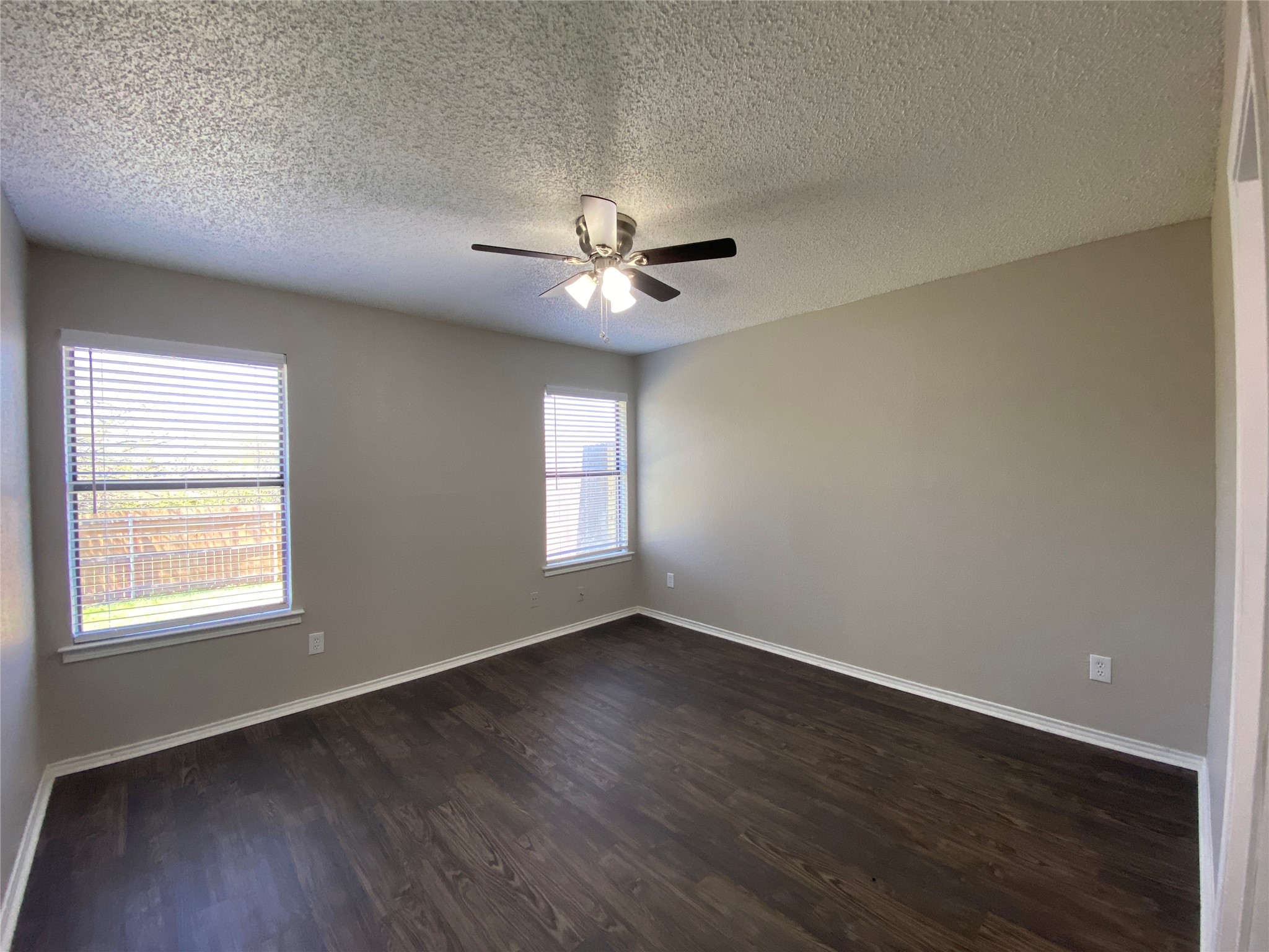 6706 Crestmont Court Fort Worth TX 76133