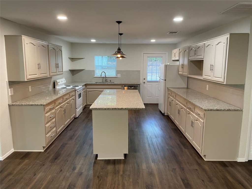 9337 Heron Drive Fort Worth TX 76108