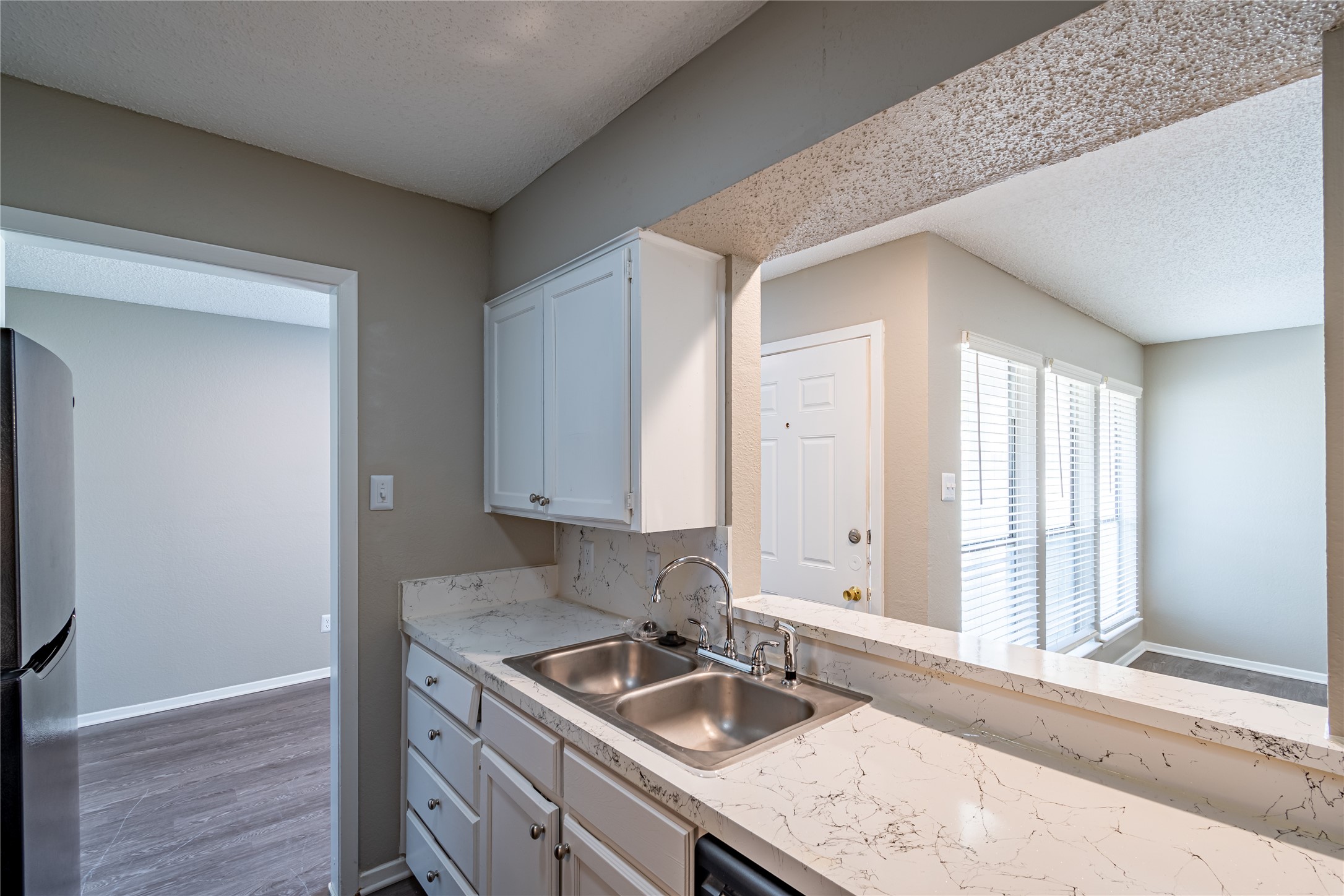 806 Treadwell Court Hurst TX 76053