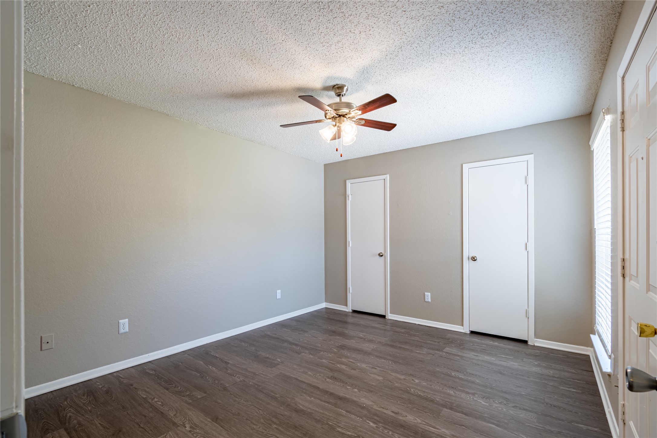 806 Treadwell Court Hurst TX 76053