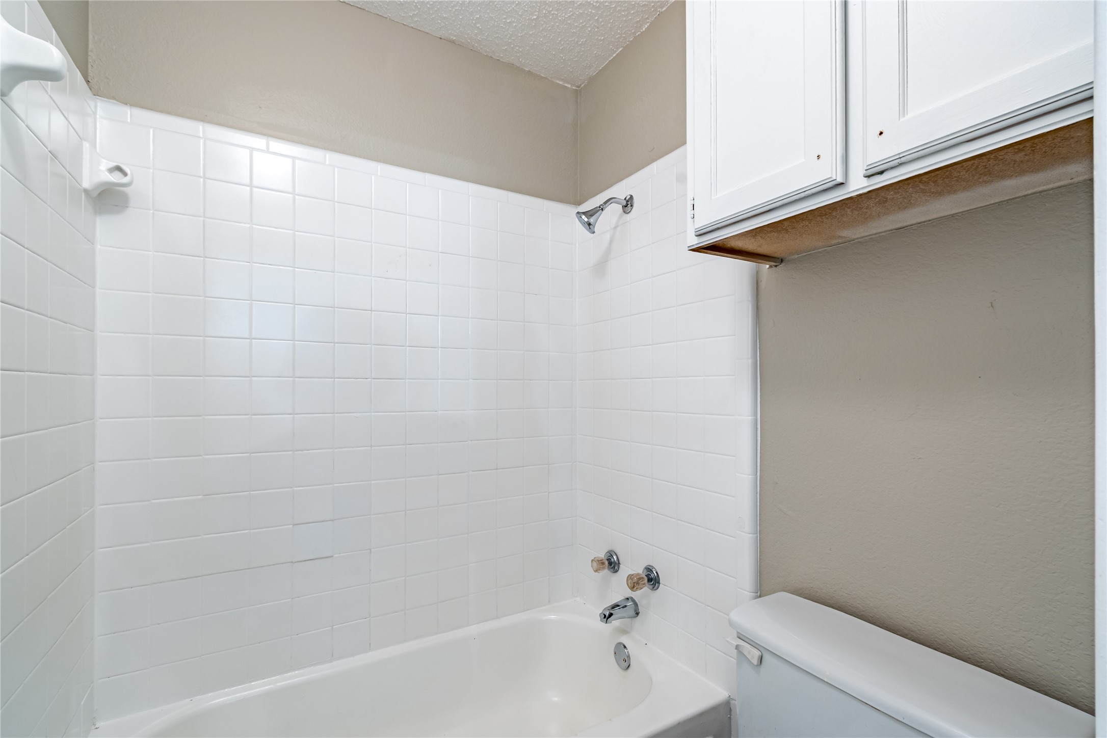 806 Treadwell Court Hurst TX 76053