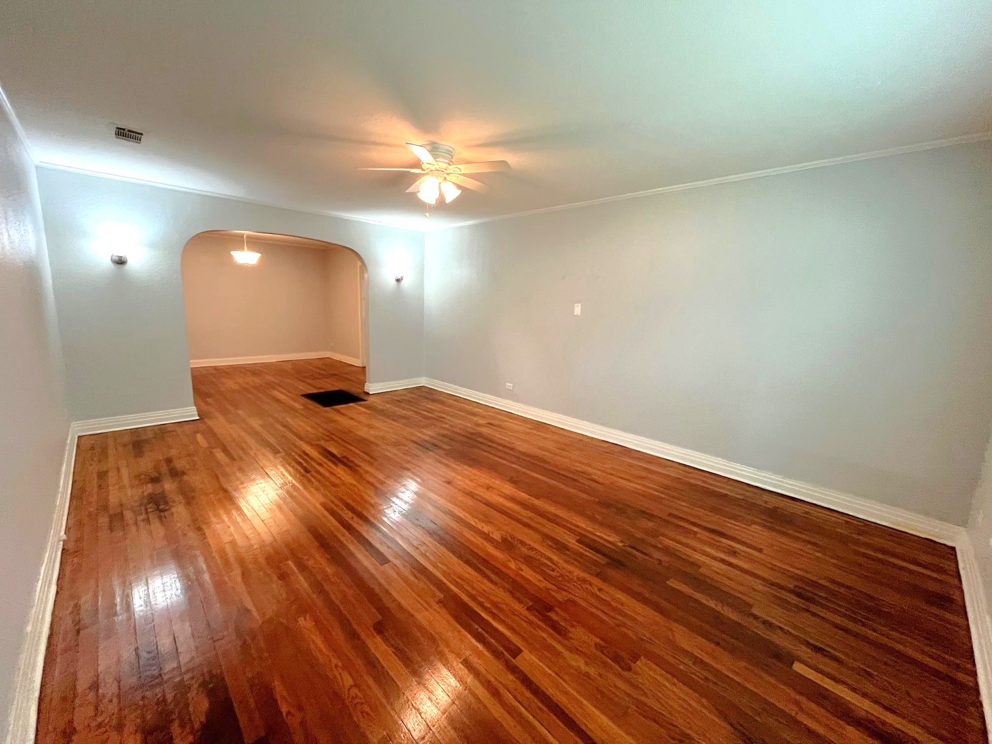 1322 W Bond Street Denison TX 75020