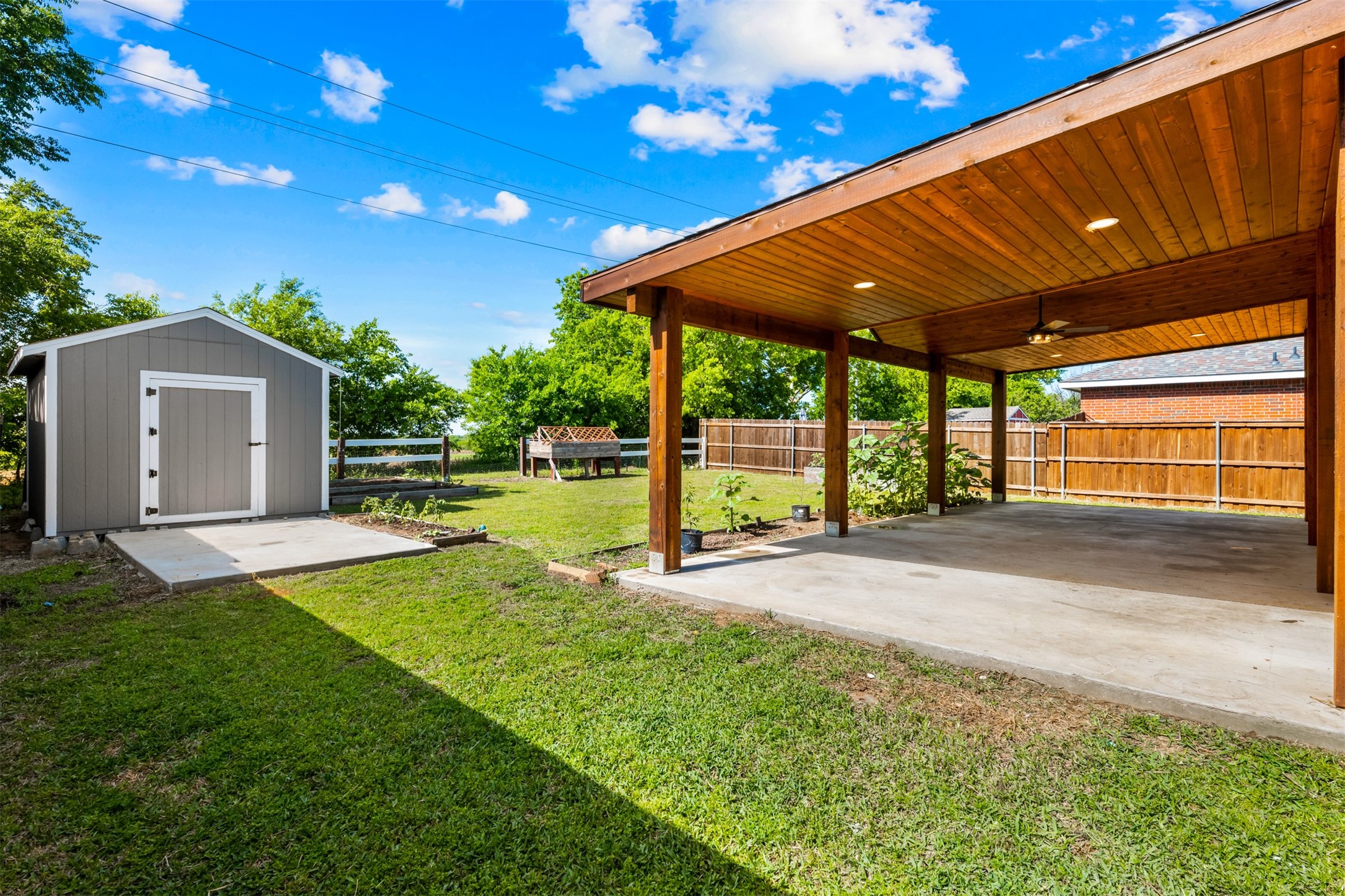 308 Deer Run Drive Sanger TX 76266