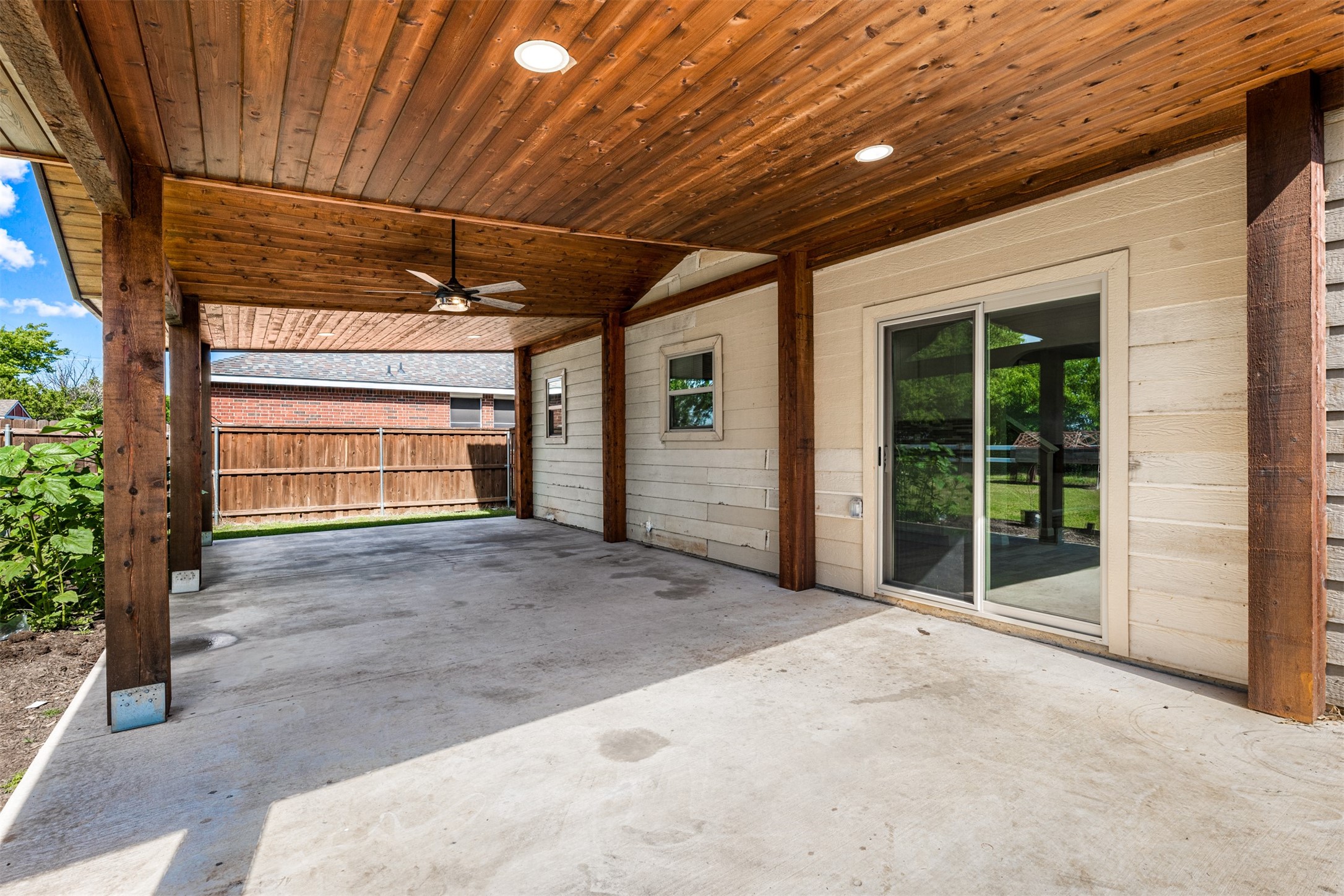 308 Deer Run Drive Sanger TX 76266