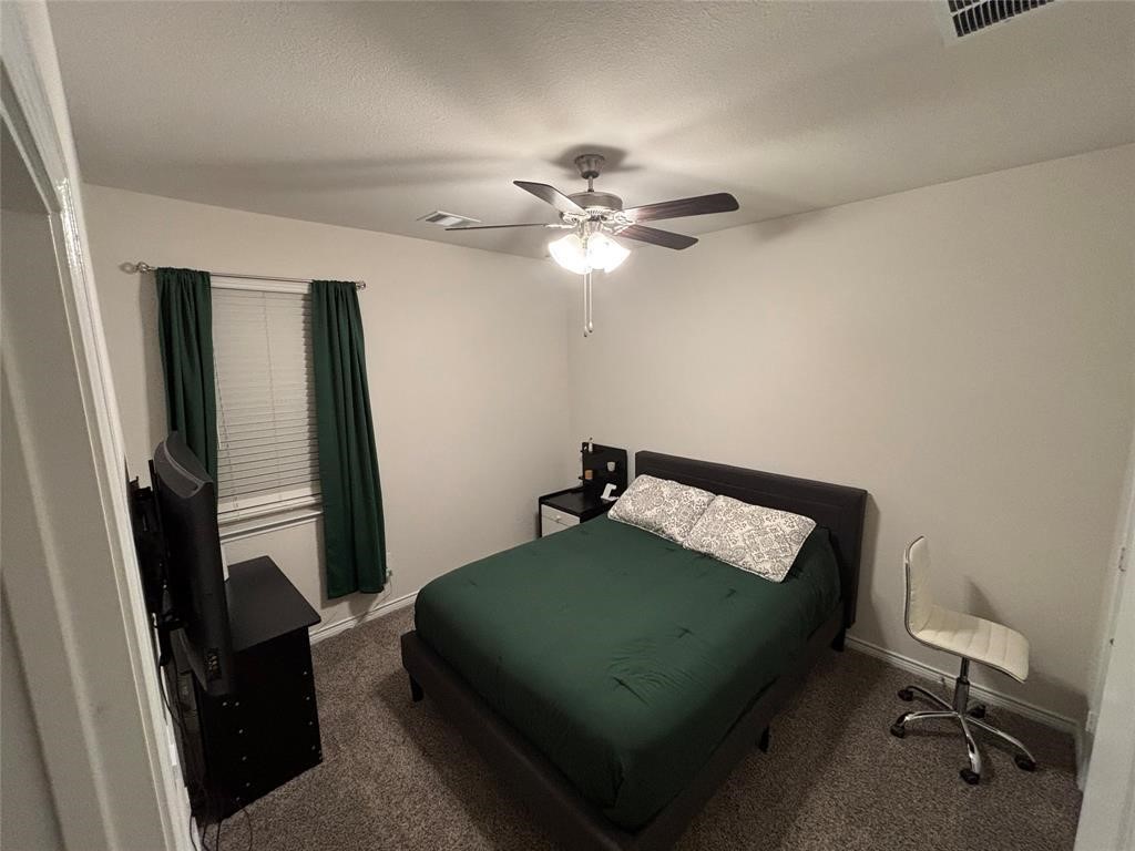 10512 Autumn Leaves Lane Aubrey TX 76227