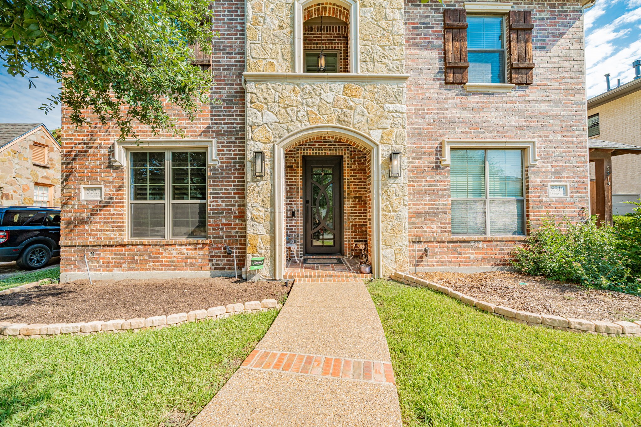 5517 Longview Street Dallas TX 75206