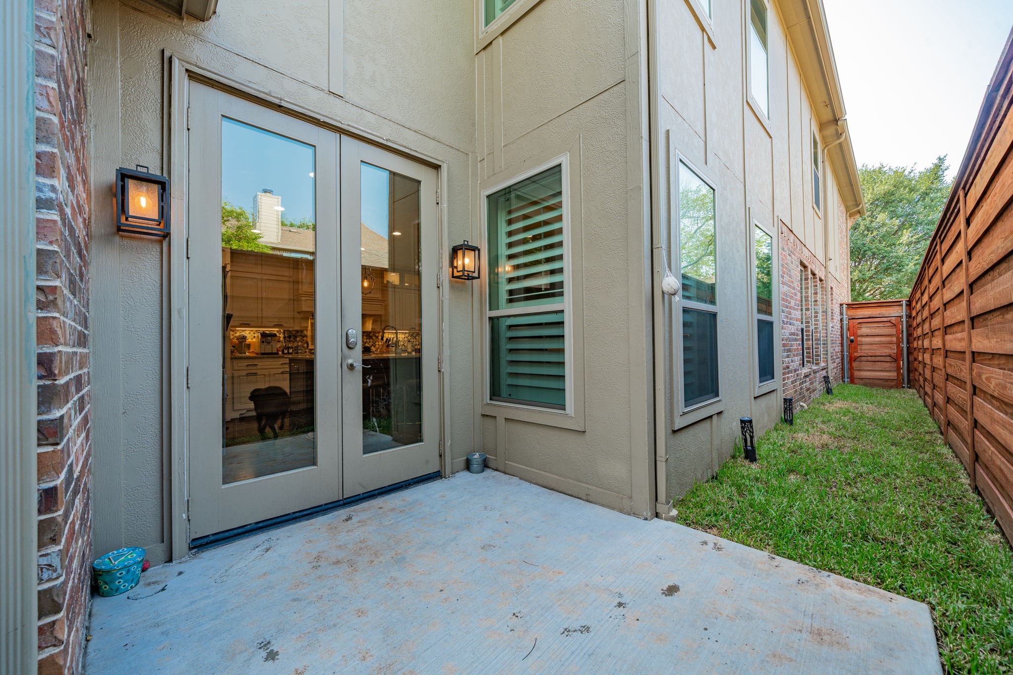 5517 Longview Street Dallas TX 75206
