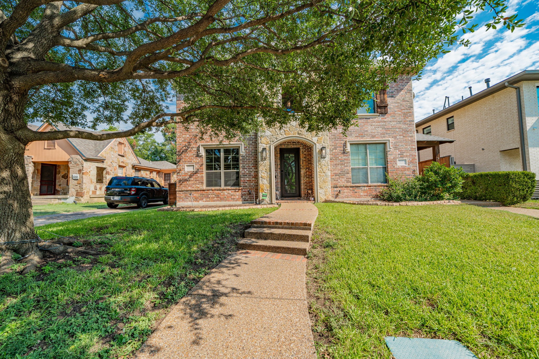 5517 Longview Street Dallas TX 75206
