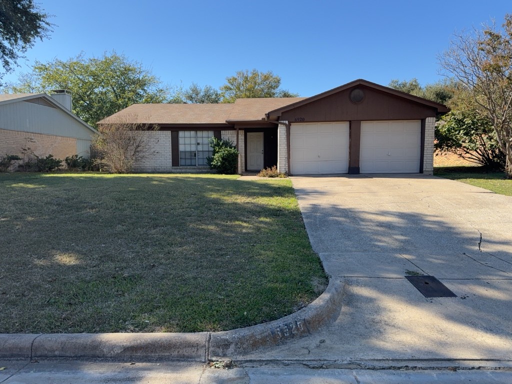 6920 Misty Meadow Drive S Fort Worth TX 76133