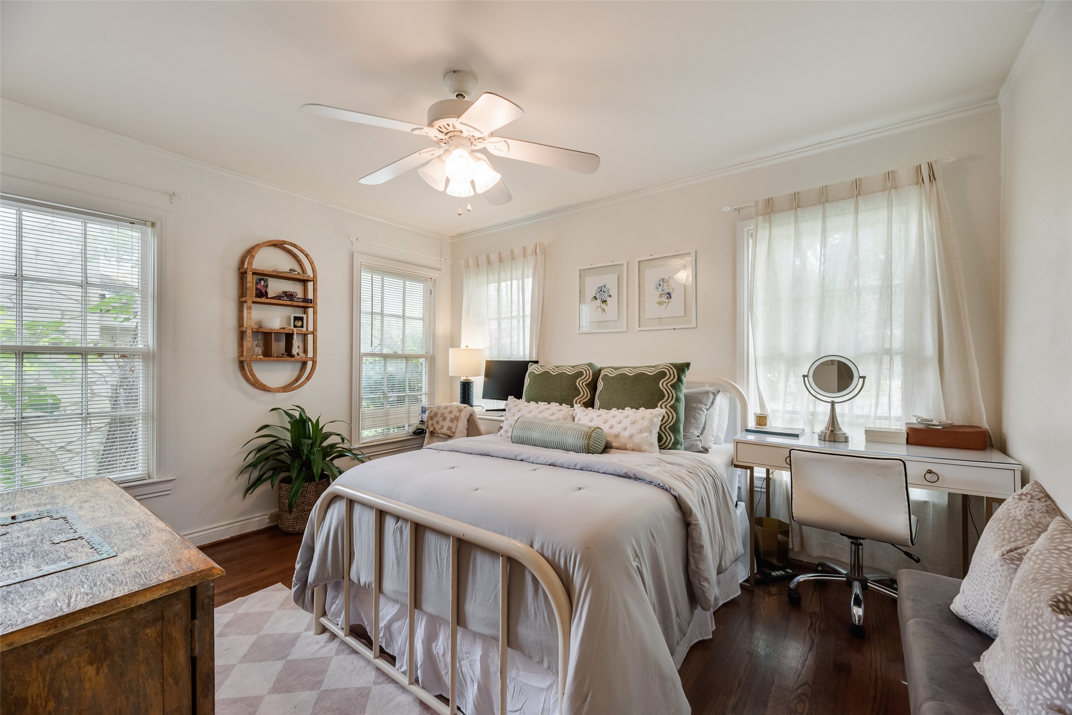 6219 Revere Place Dallas TX 75214