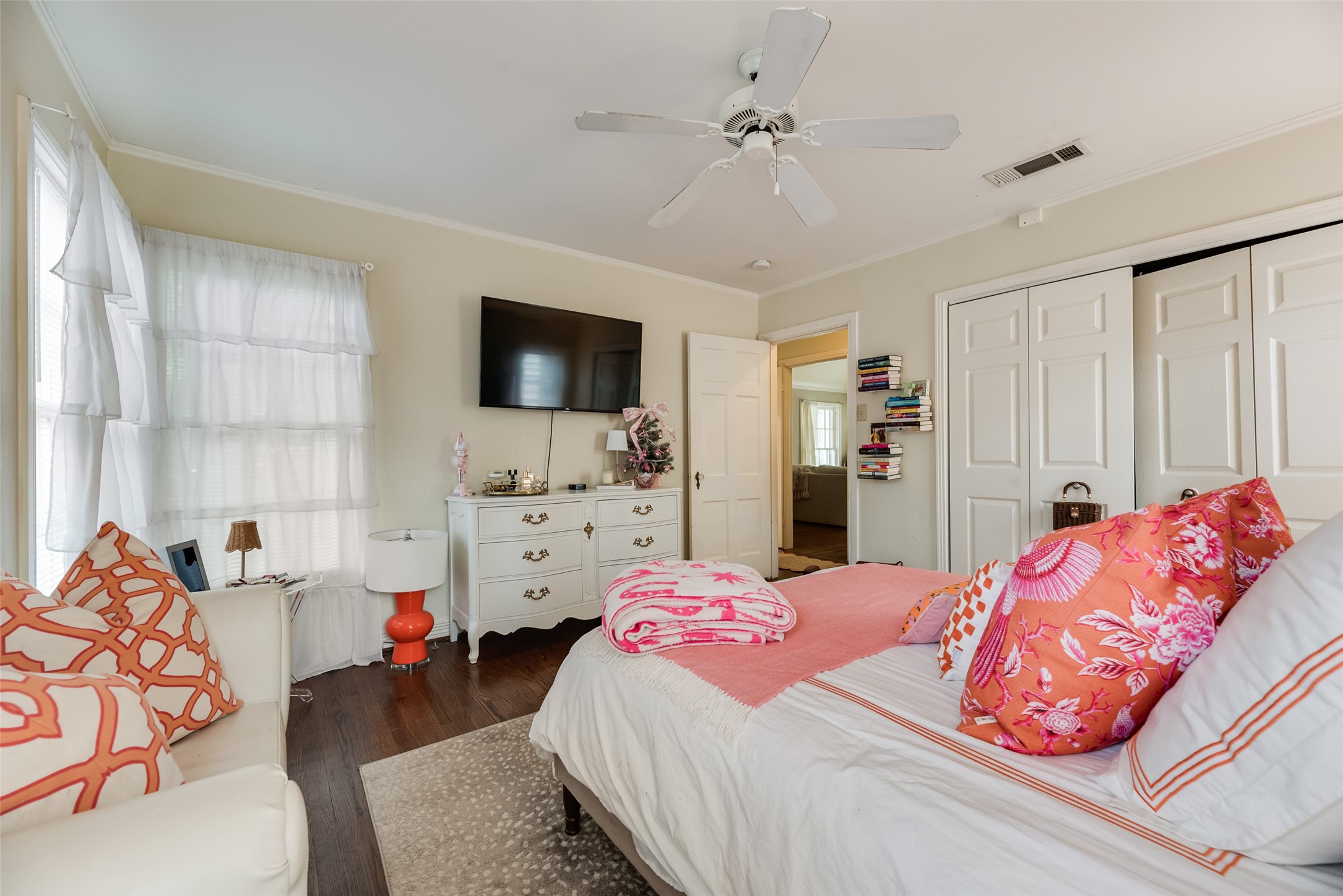 6219 Revere Place Dallas TX 75214