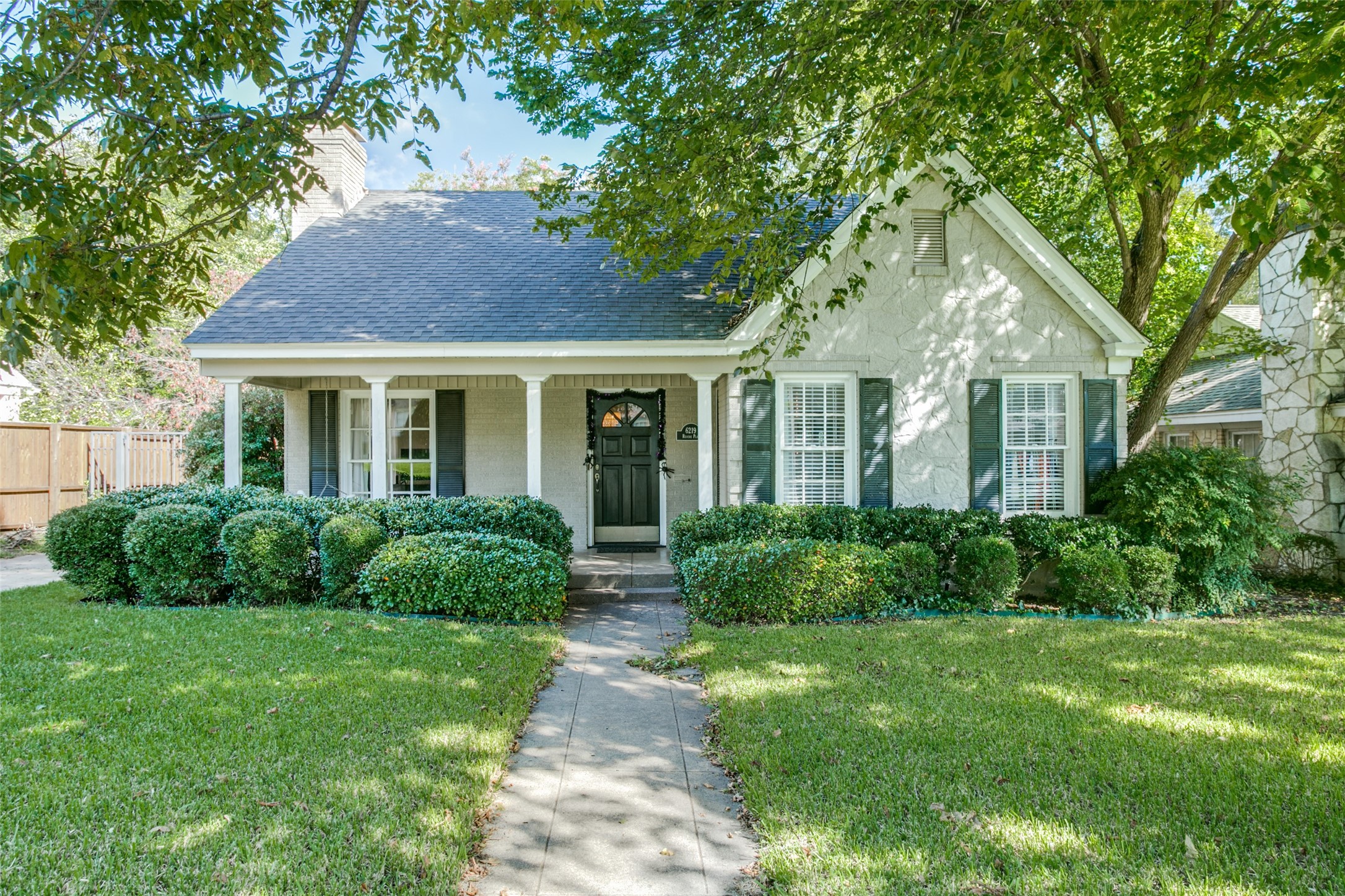 6219 Revere Place Dallas TX 75214