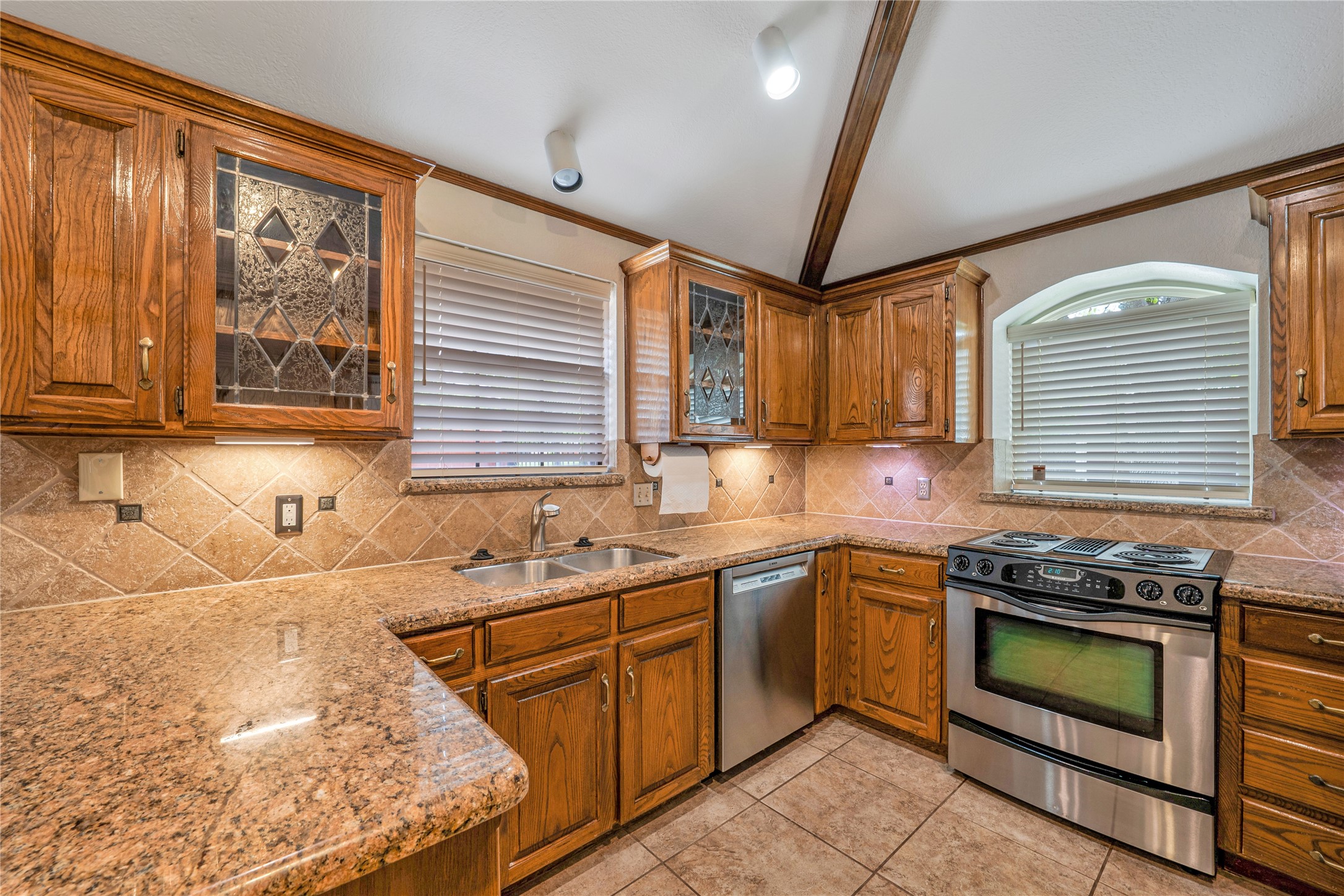 153 Creek Courts Drive Trophy Club TX 76262