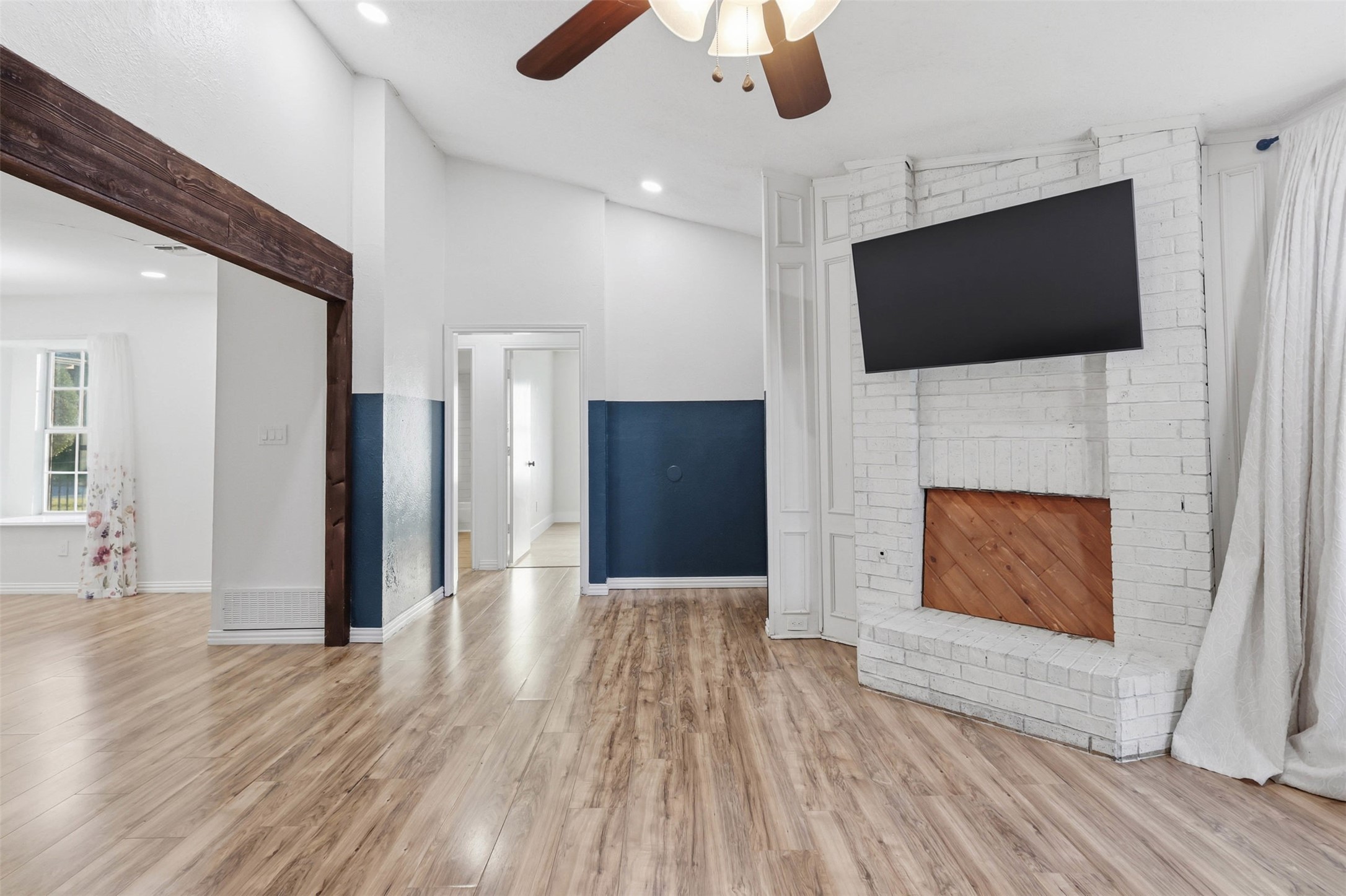 324 Crooked Lane Mesquite TX 75149