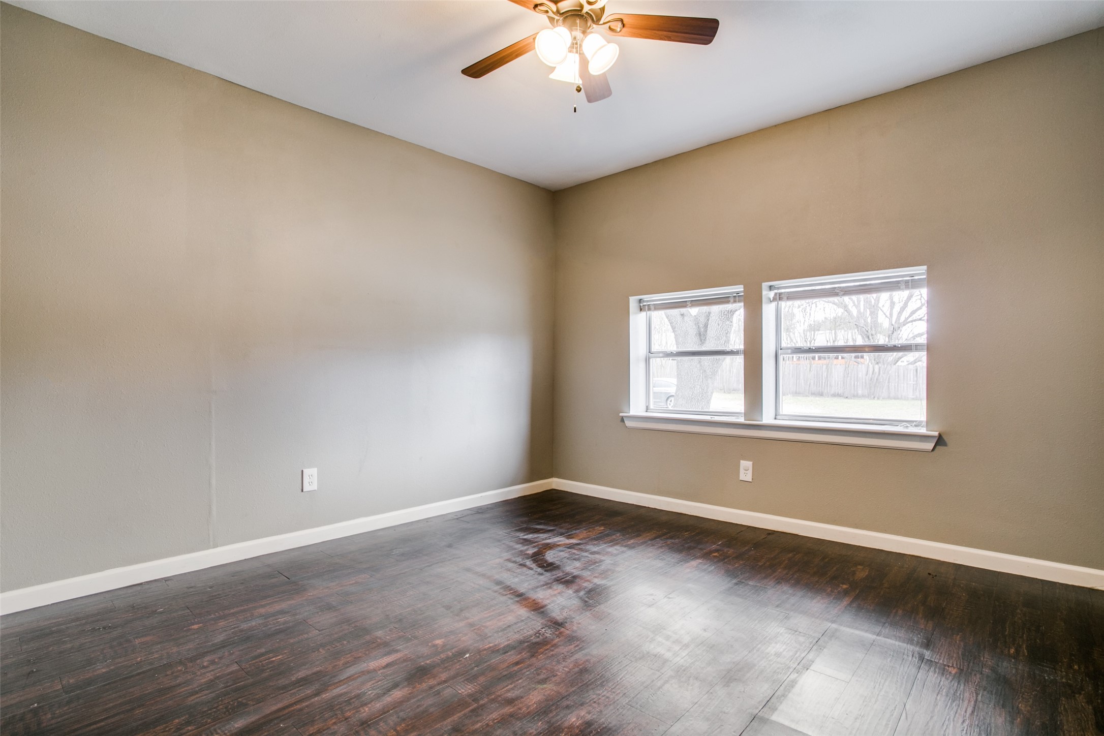 404 Valley Drive Rockwall TX 75087
