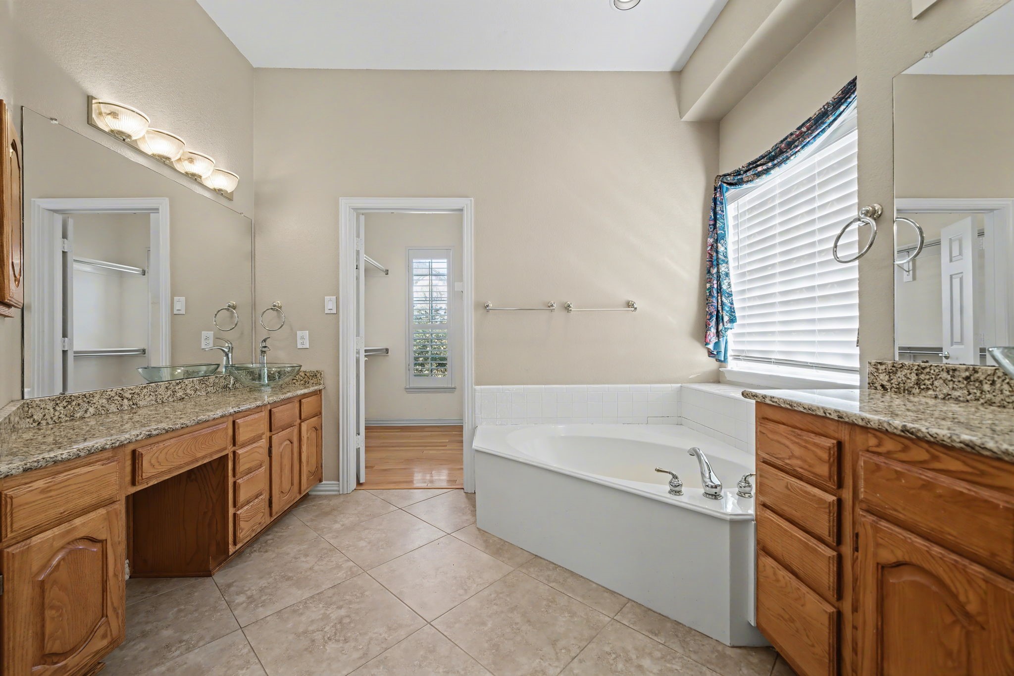 947 Sunset Hill Drive Rockwall TX 75087