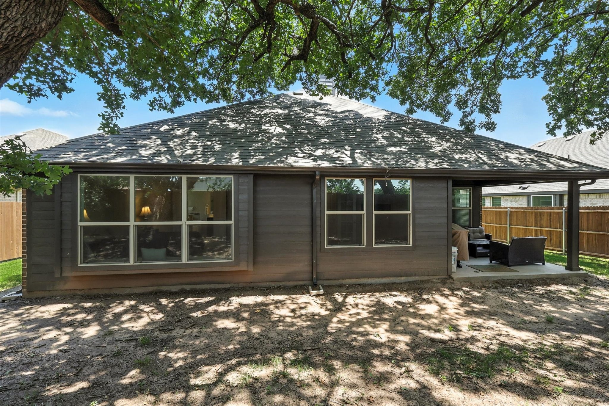 221 Gardenia Drive Azle TX 76020