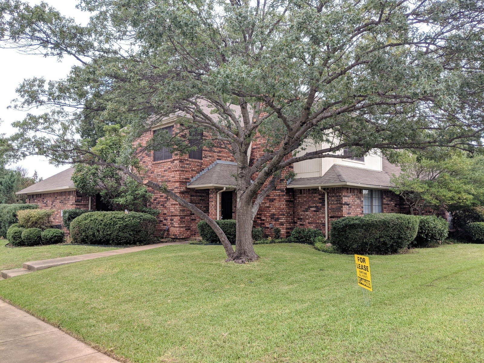 2705 Cummings Drive Bedford TX 76021