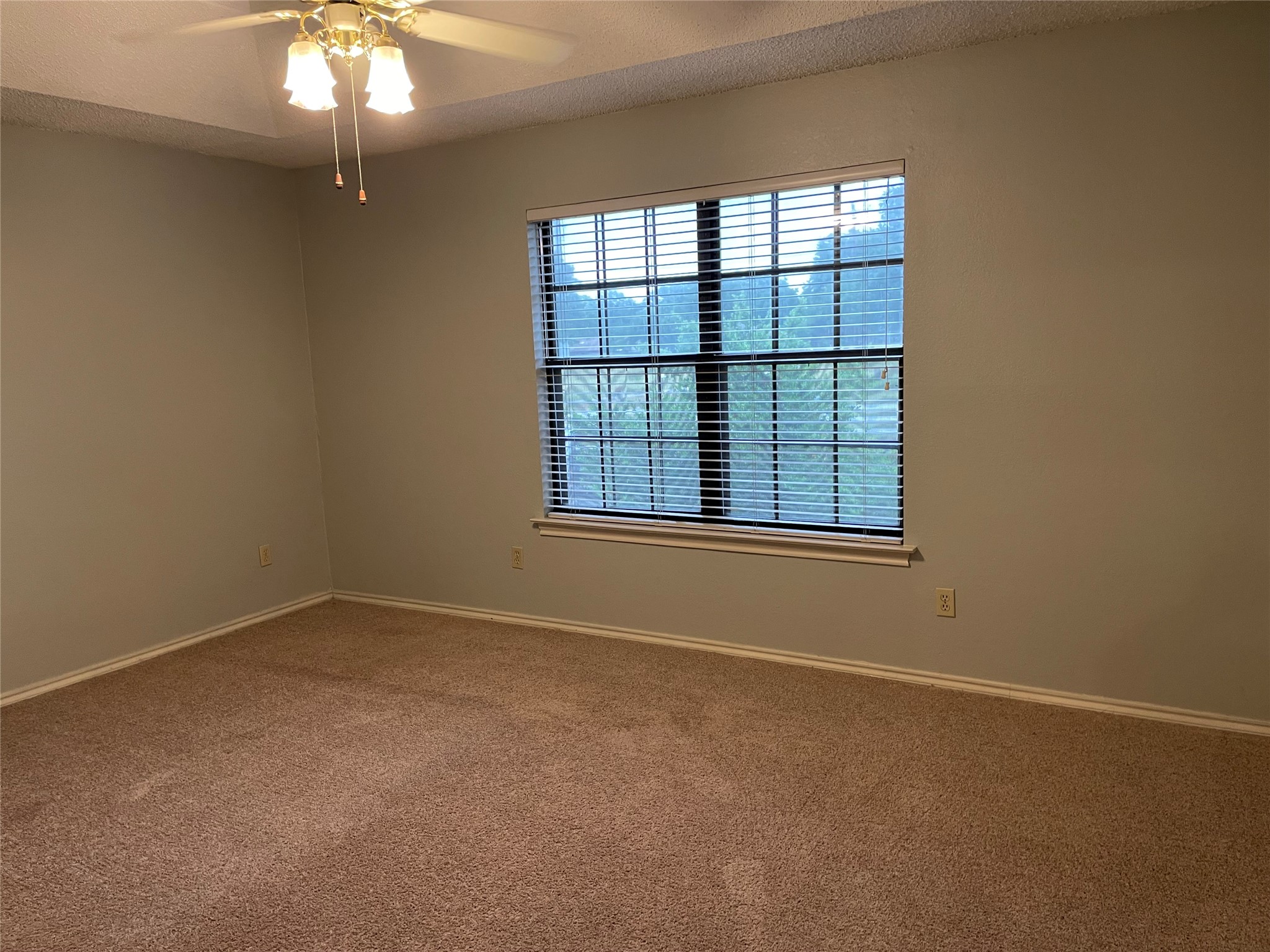2705 Cummings Drive Bedford TX 76021