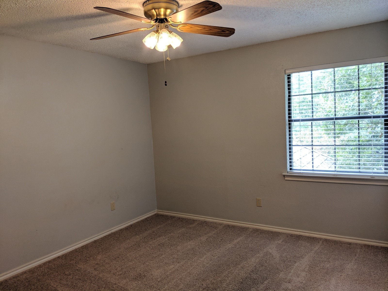 2705 Cummings Drive Bedford TX 76021