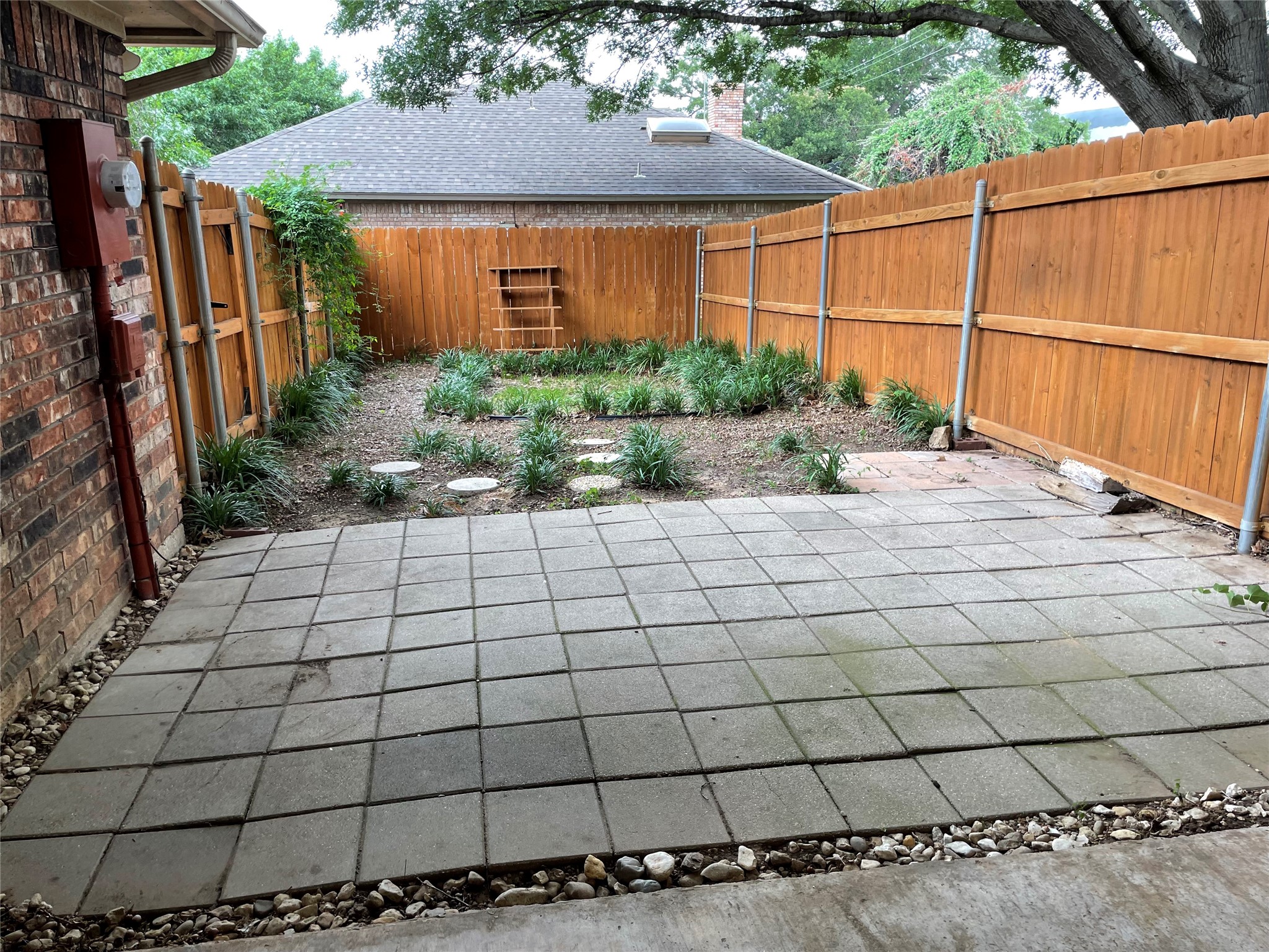 2705 Cummings Drive Bedford TX 76021
