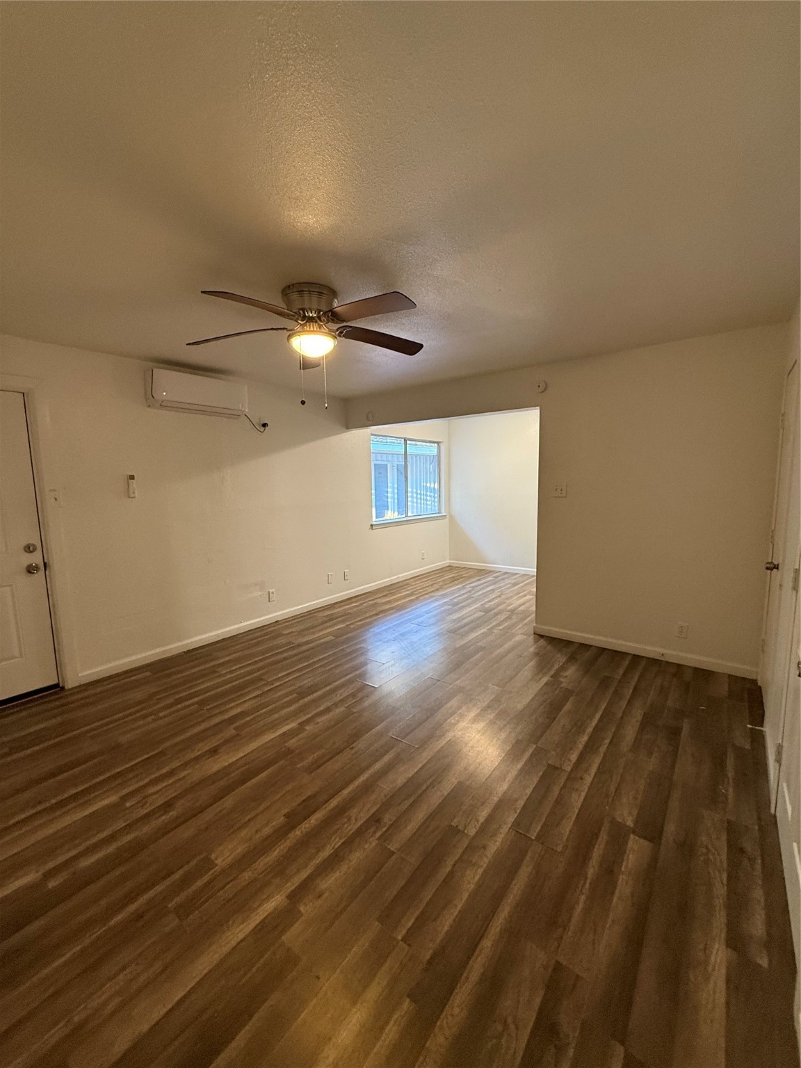 2701 Hemphill Fort Worth TX 76110