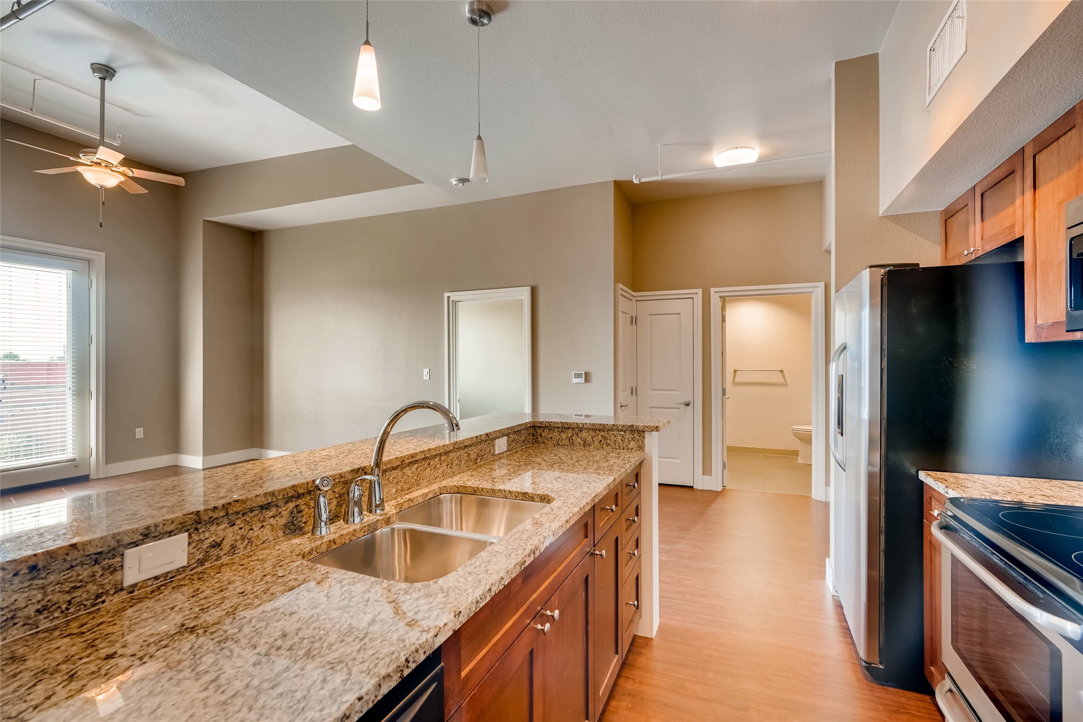 928 Travis Avenue Fort Worth TX 76104