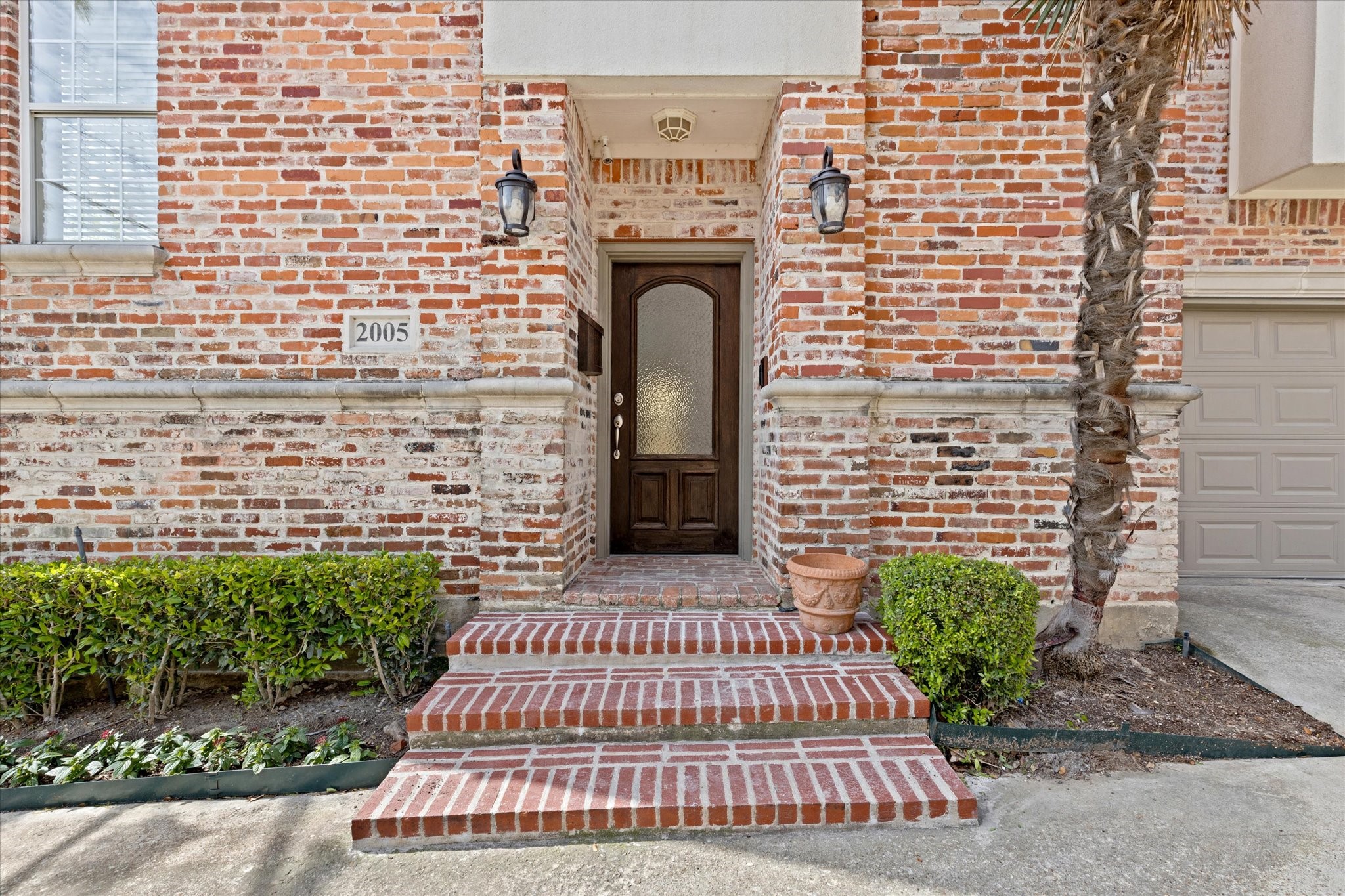 2005 Kidwell Street Dallas TX 75214
