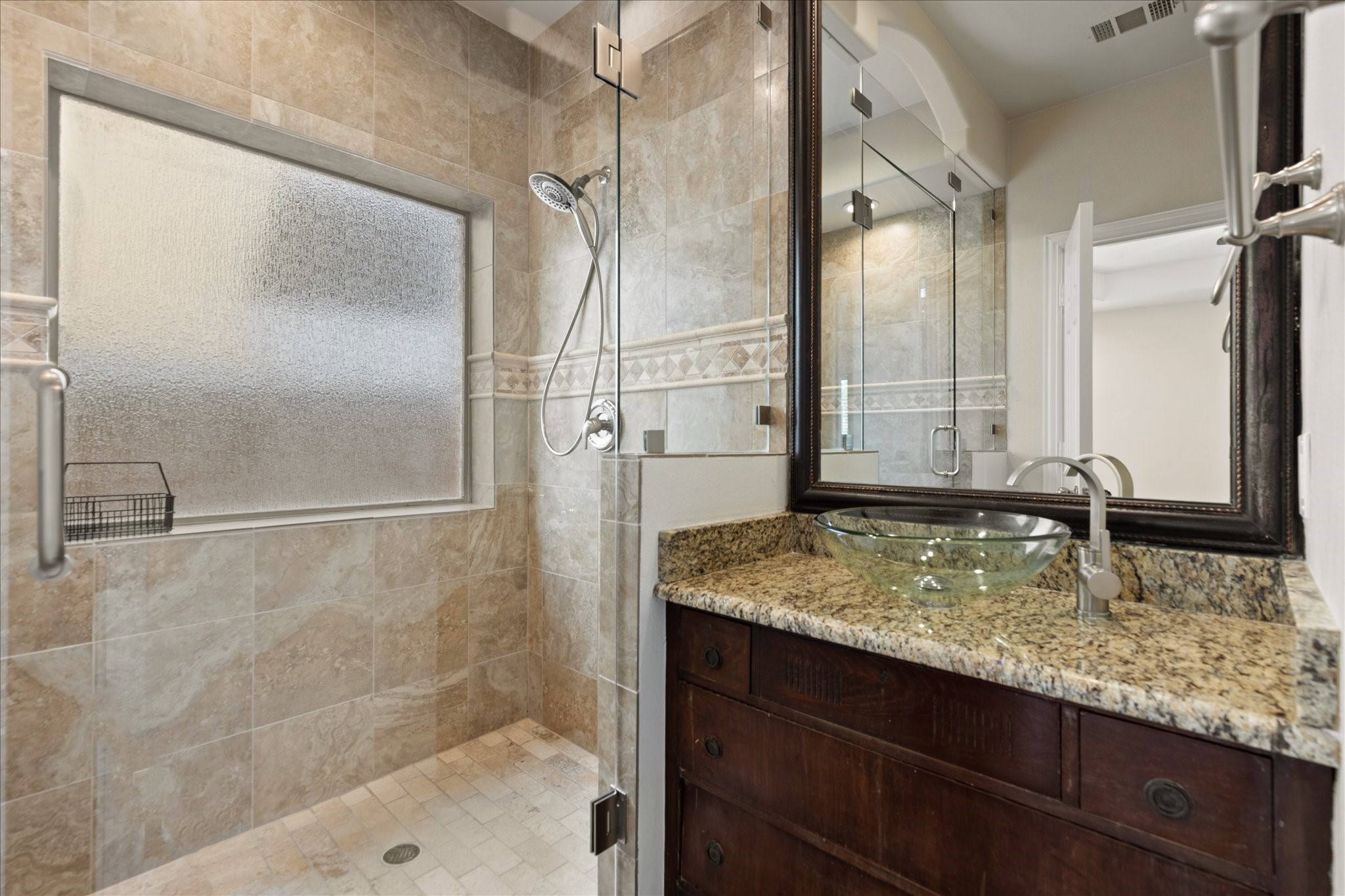 2005 Kidwell Street Dallas TX 75214