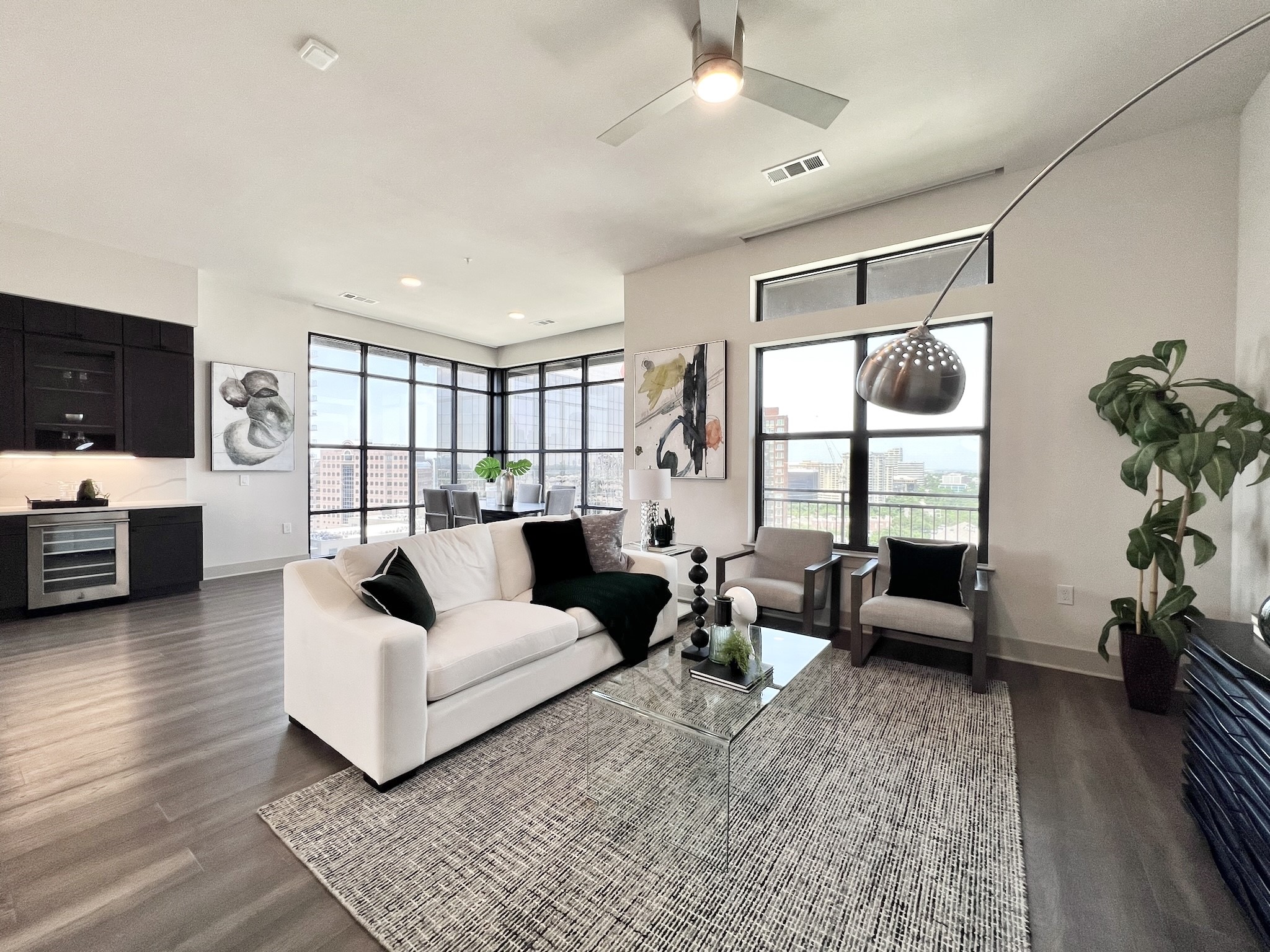 3330 Oak Grove Drive Dallas TX 75204